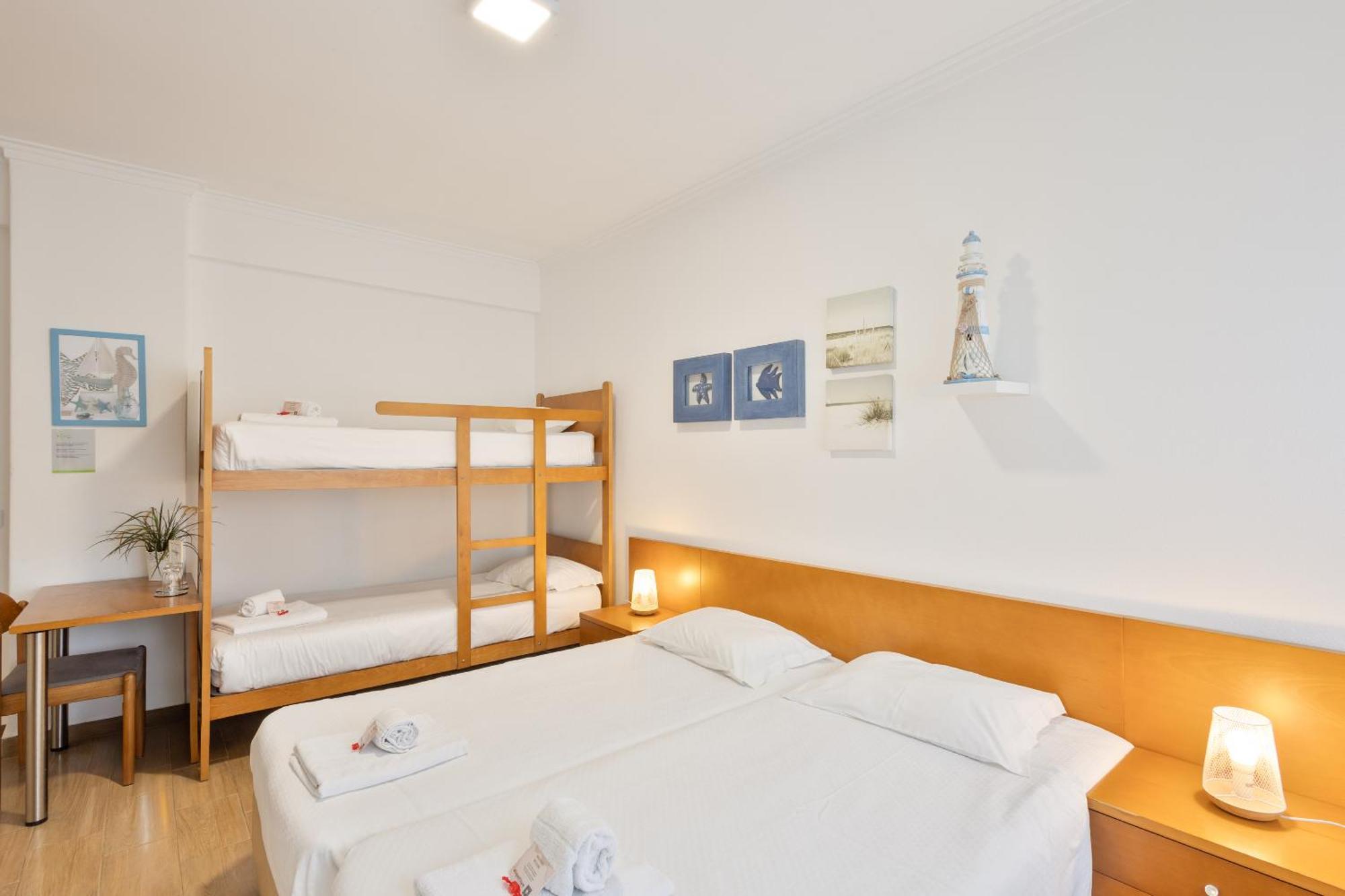 Quarto Familiar Standard