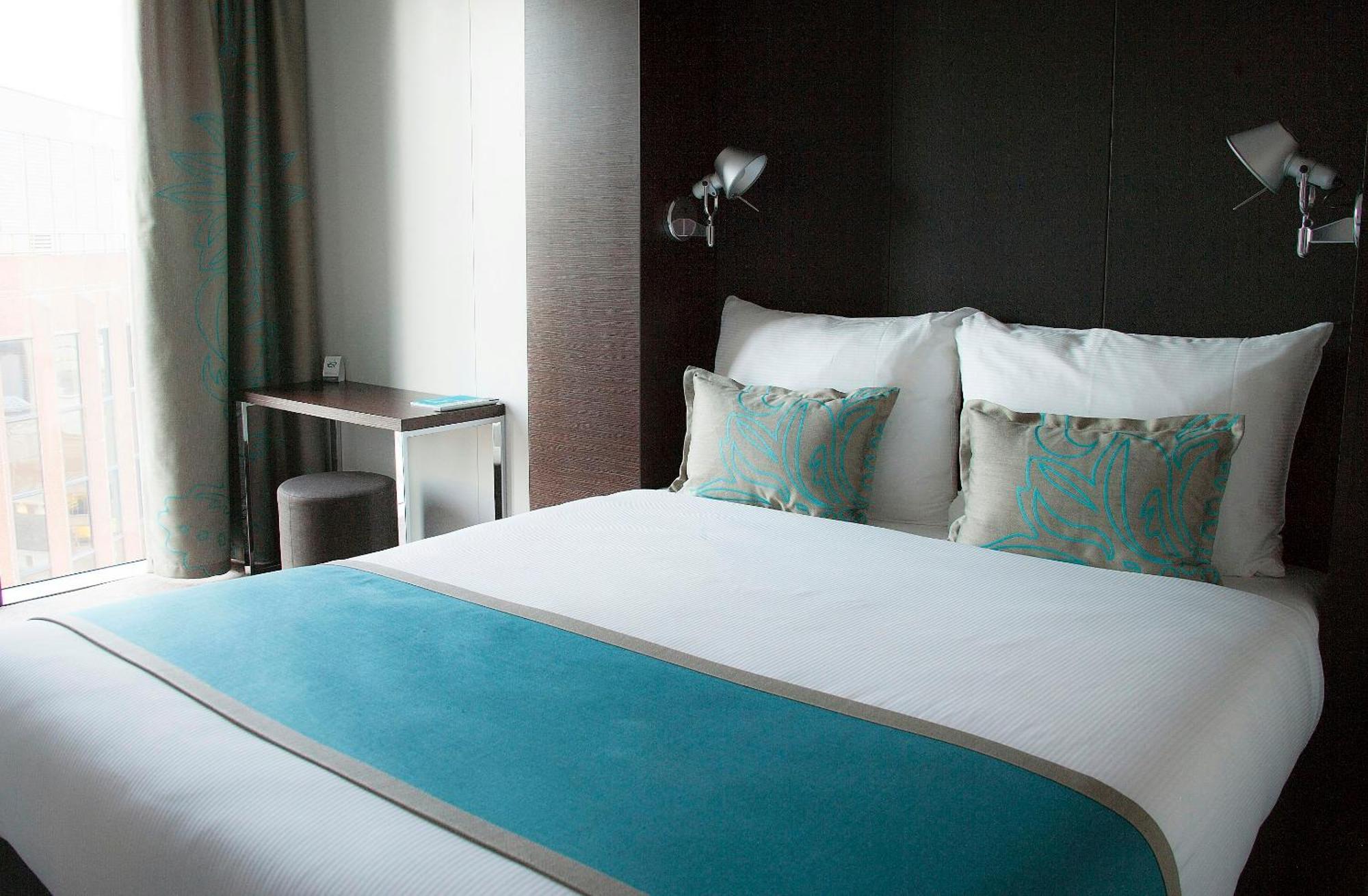 Single Room with City View,1746944645:JPEG