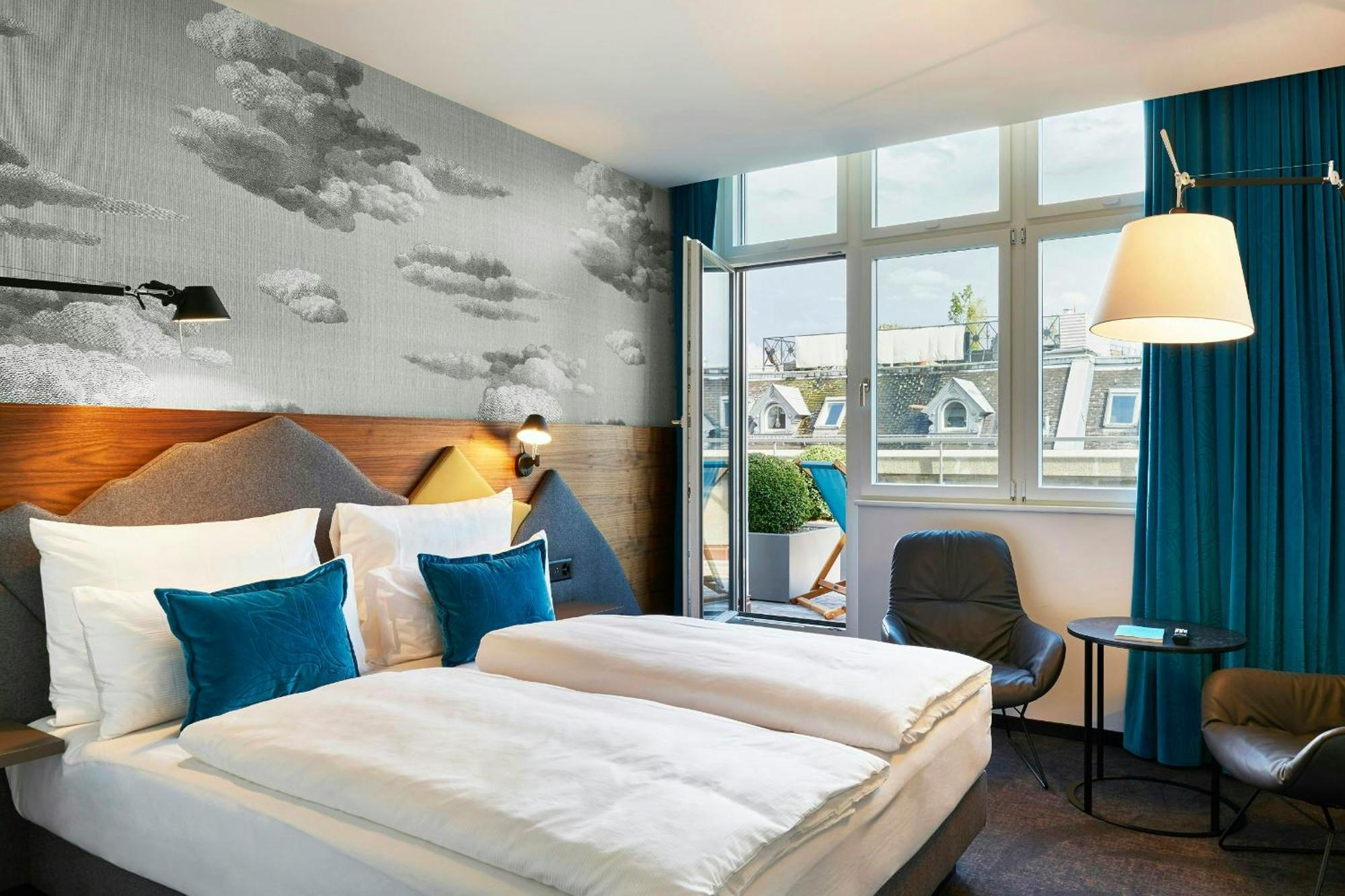 Superior Double Room Balcony,1747003890:JPEG
