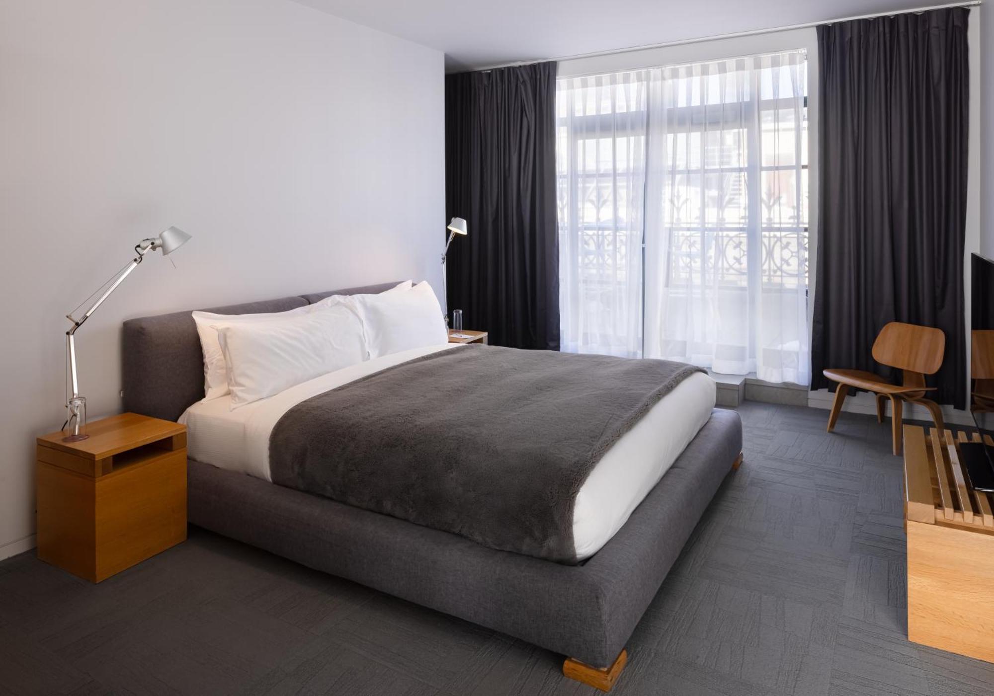Deluxe Room with Terrace