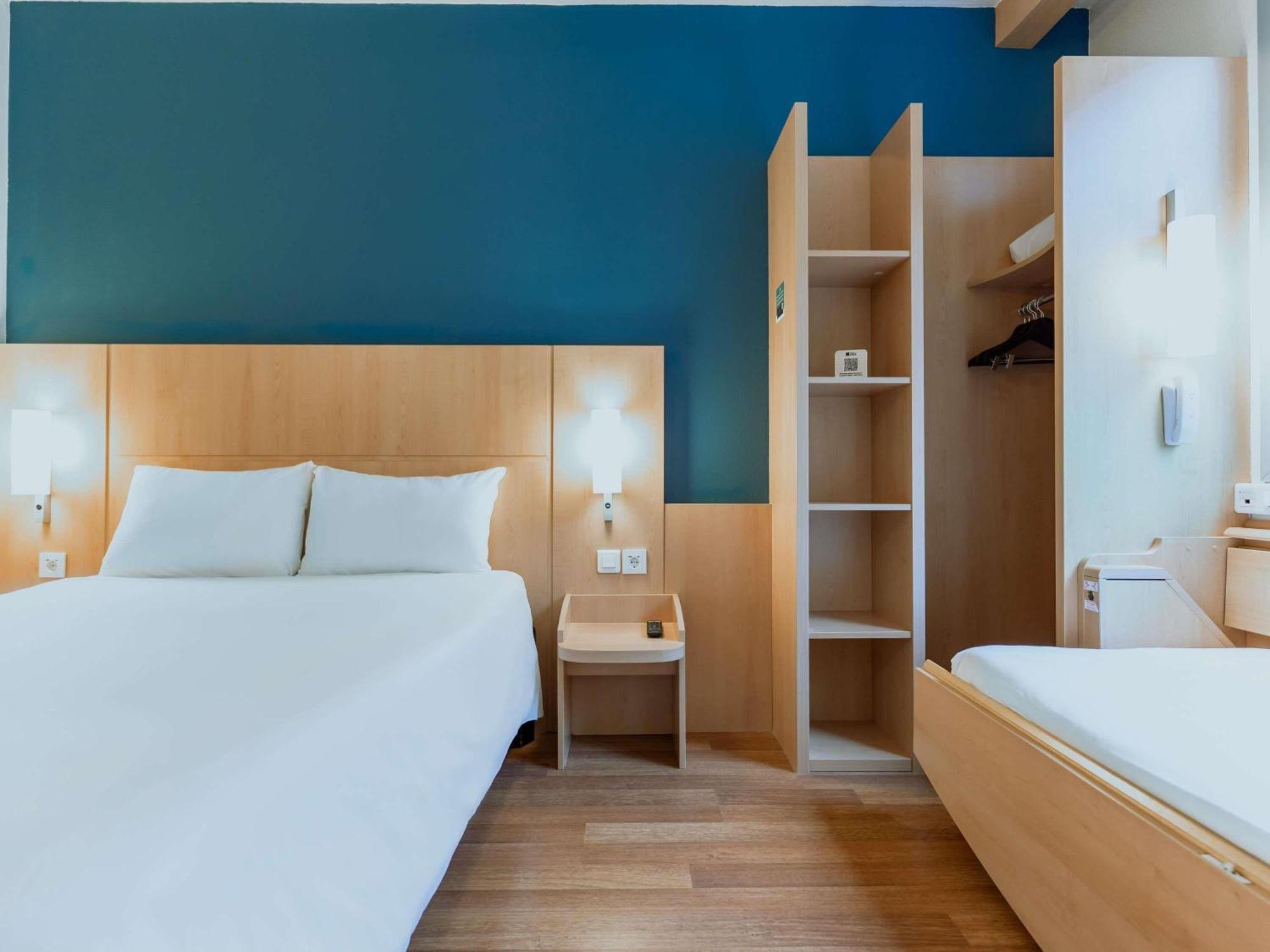 Quarto Standard com 2 Camas de Solteiro