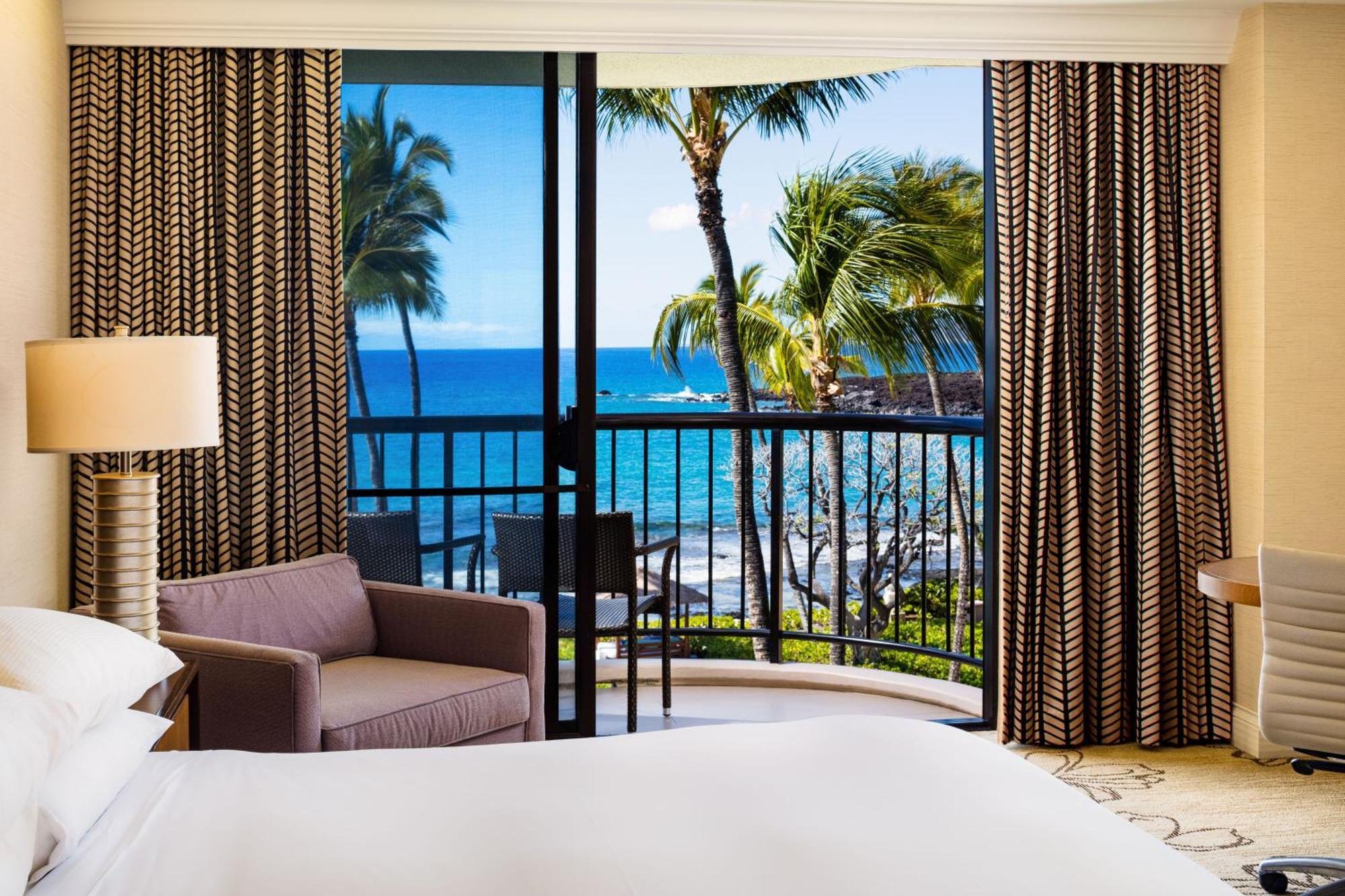 Makai Room One King Bed with Ocean Front View