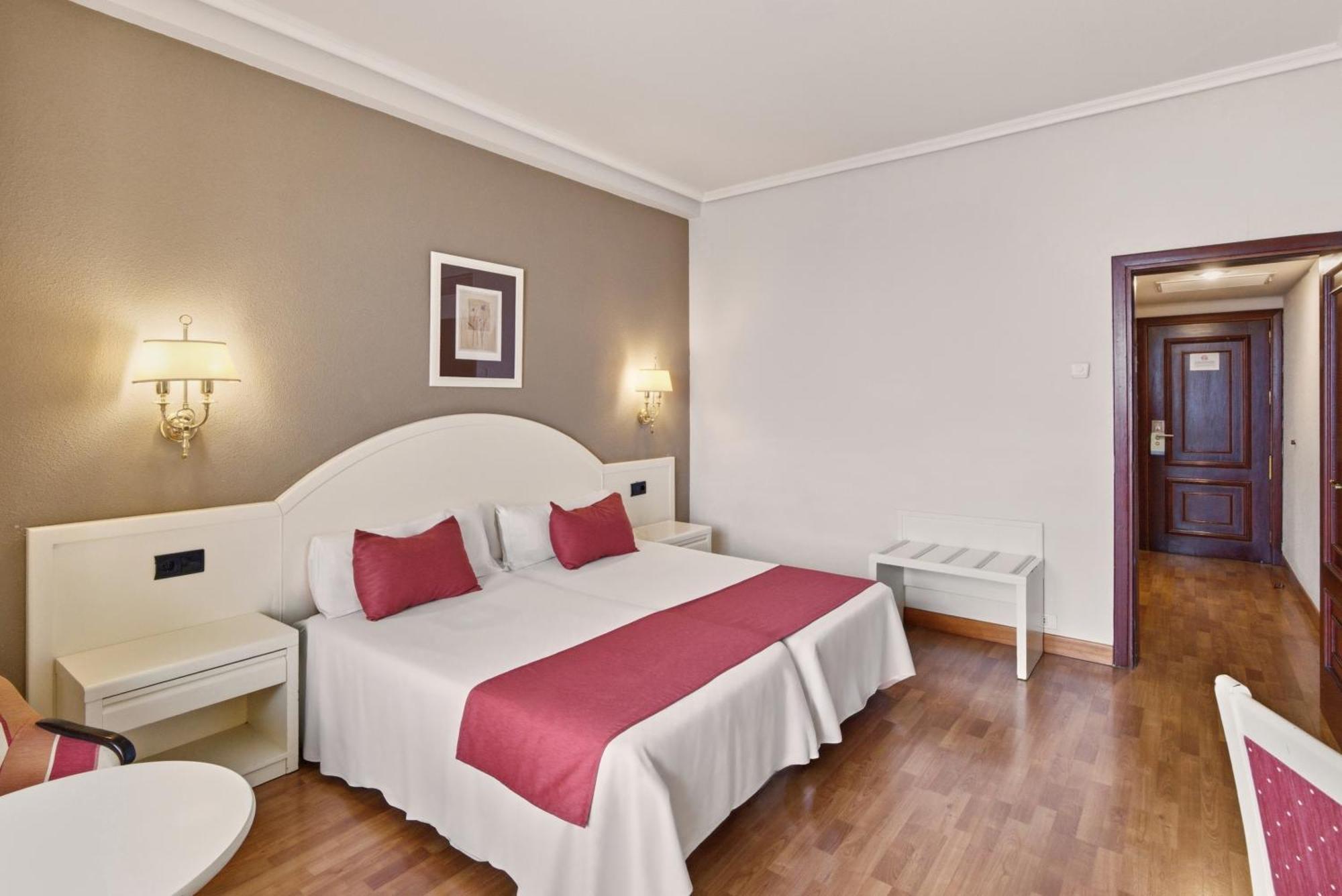 Standard Double Room,1756531604:JPEG