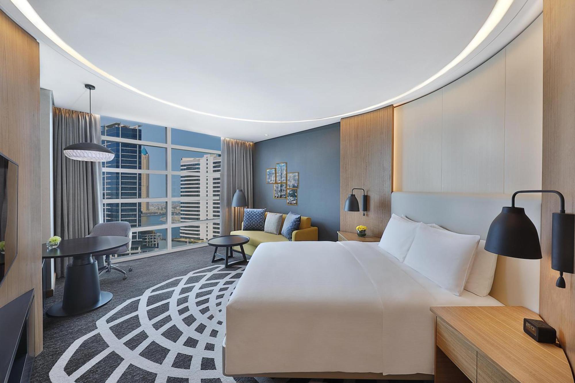 Zimmer mit Kingsize Bett