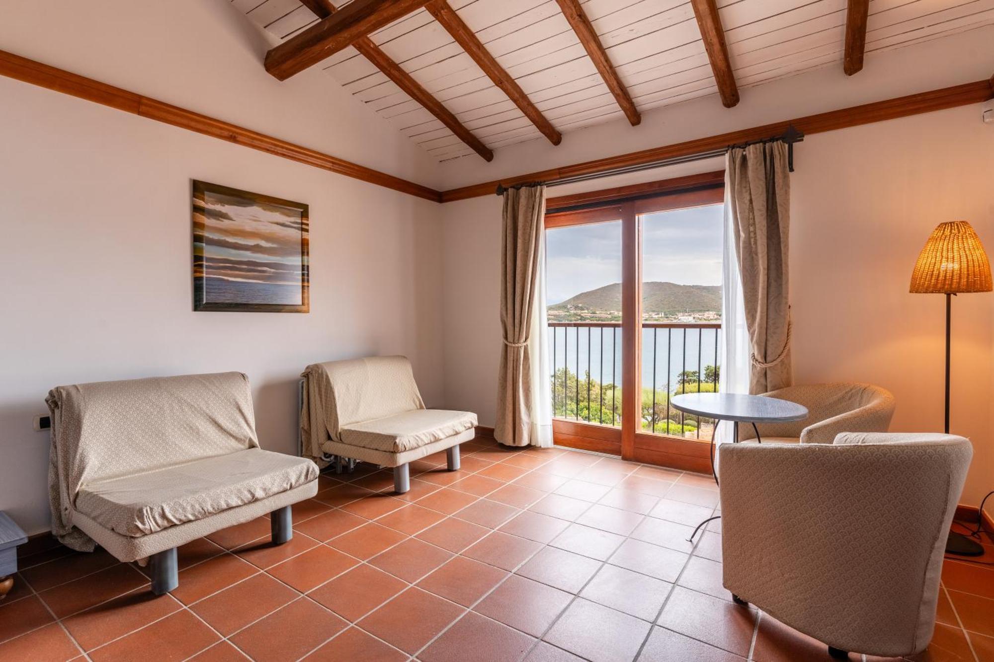 Junior Suite con Vista Mare (4 Adulti)