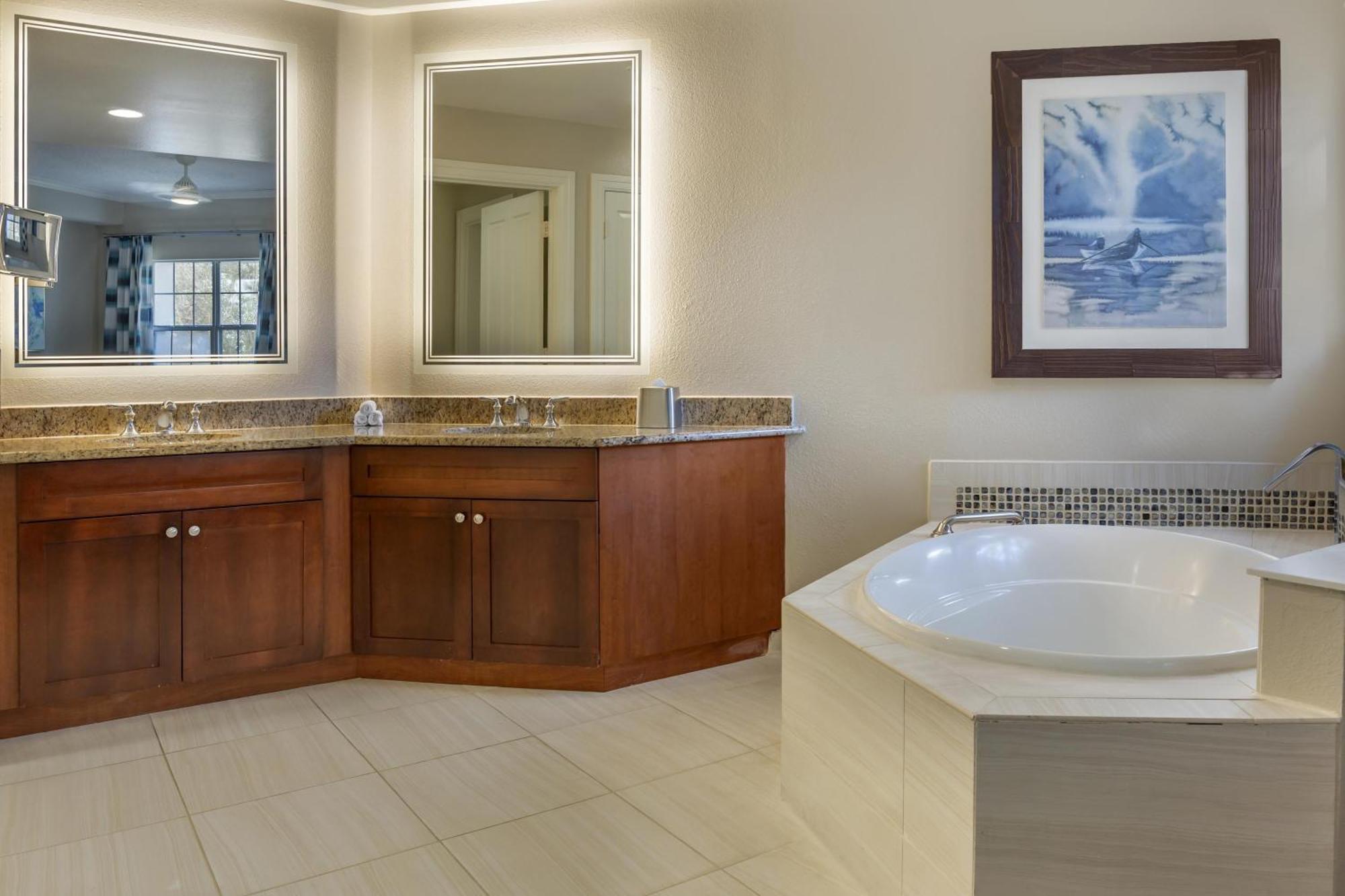 One-Bedroom King Suite with Sofa Bed