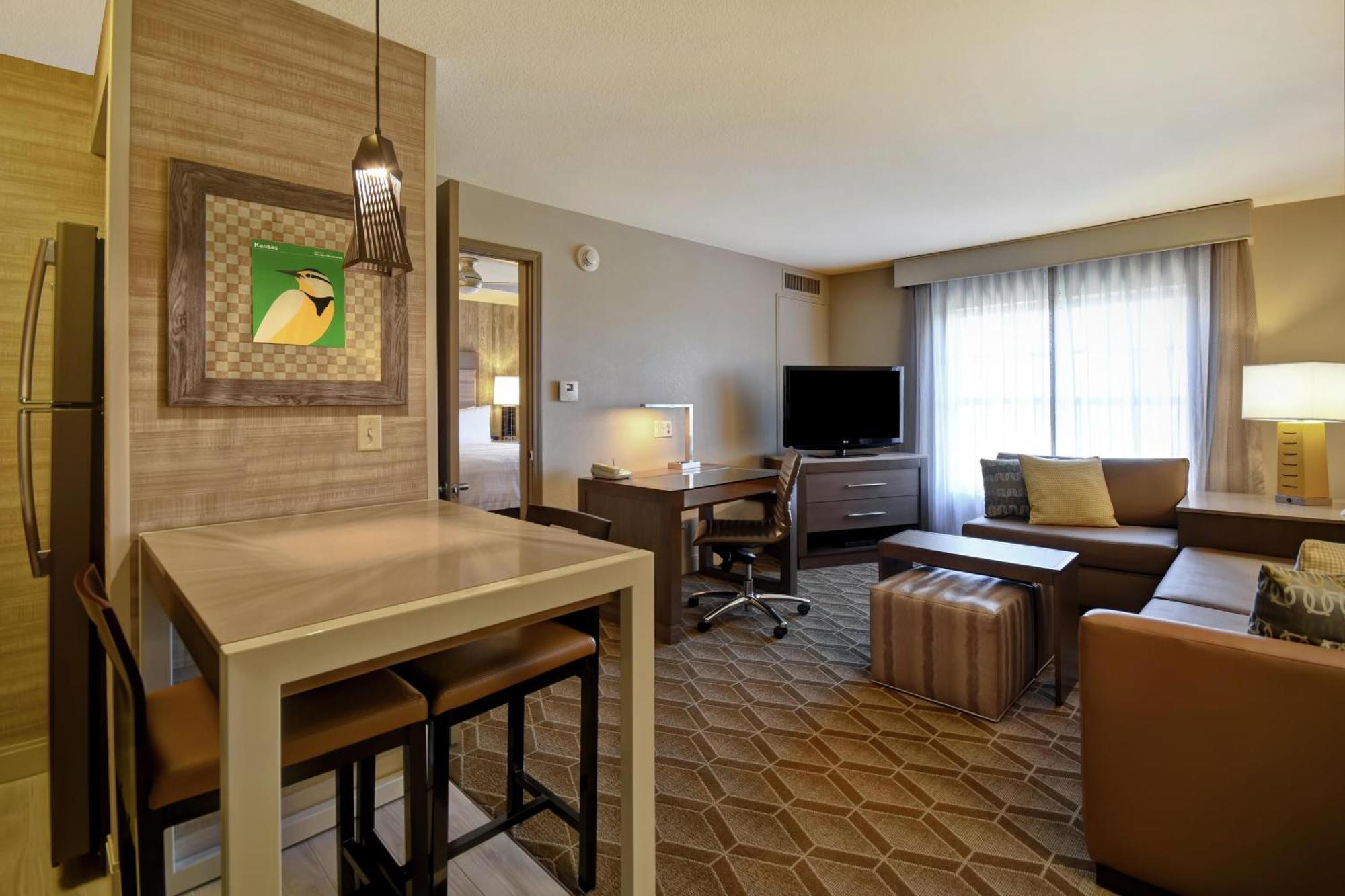 Two-Bedroom Suite - Non-Smoking