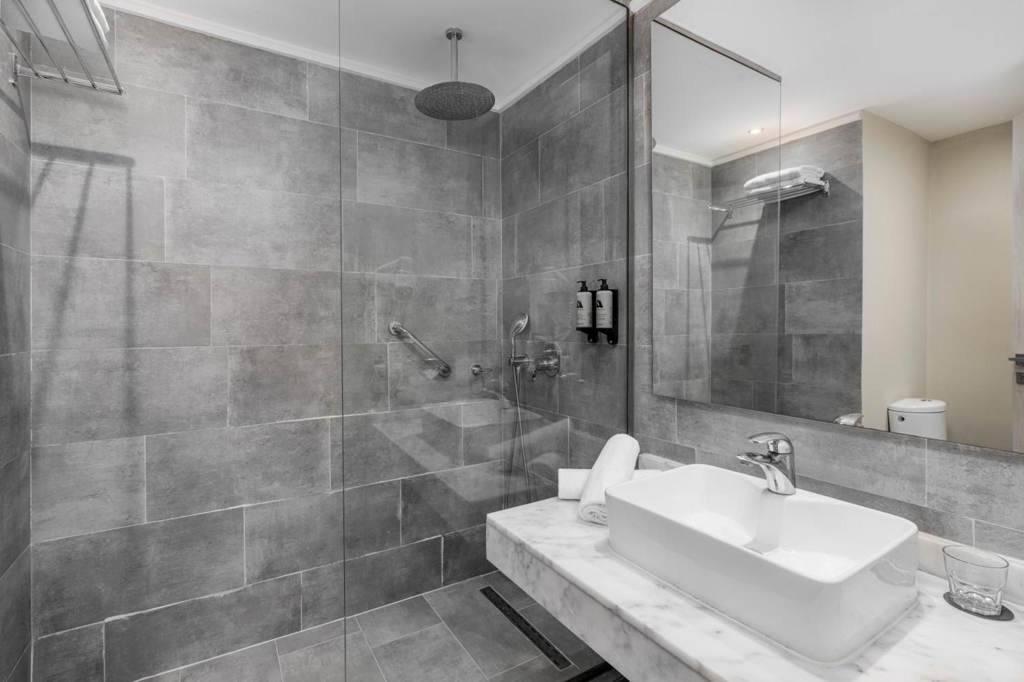 Superior Doppelzimmer mit Poolblick