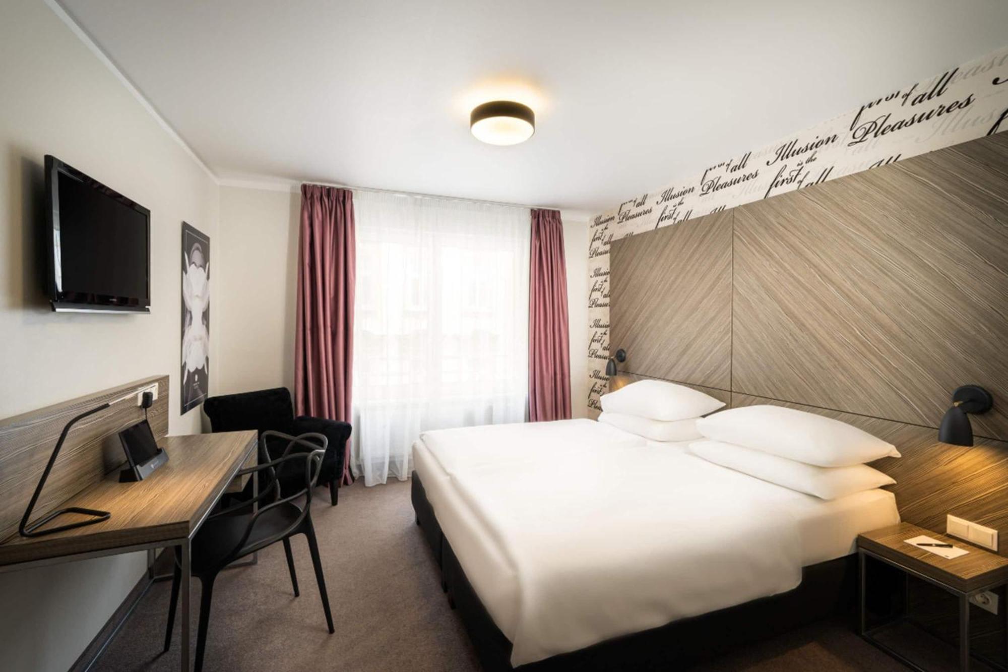 Superior Double Room,1758345320:JPEG