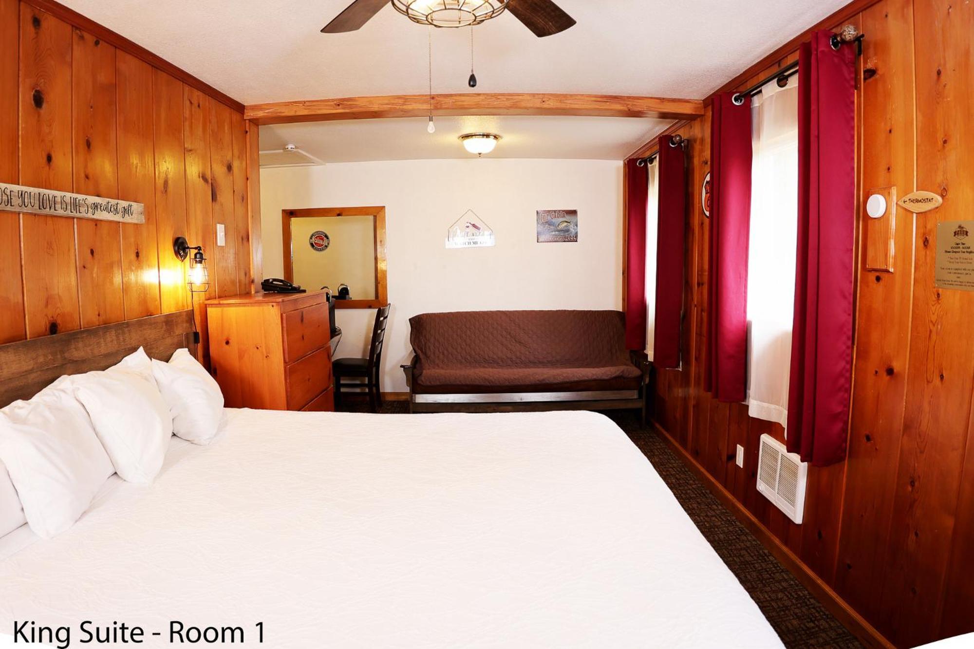 King Suite Motel,1758392476:JPEG