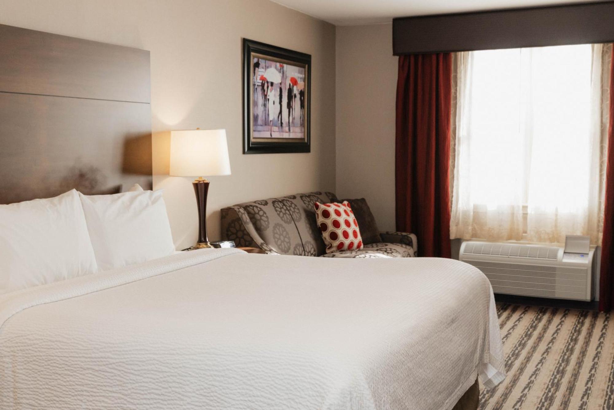 Deluxe King Room