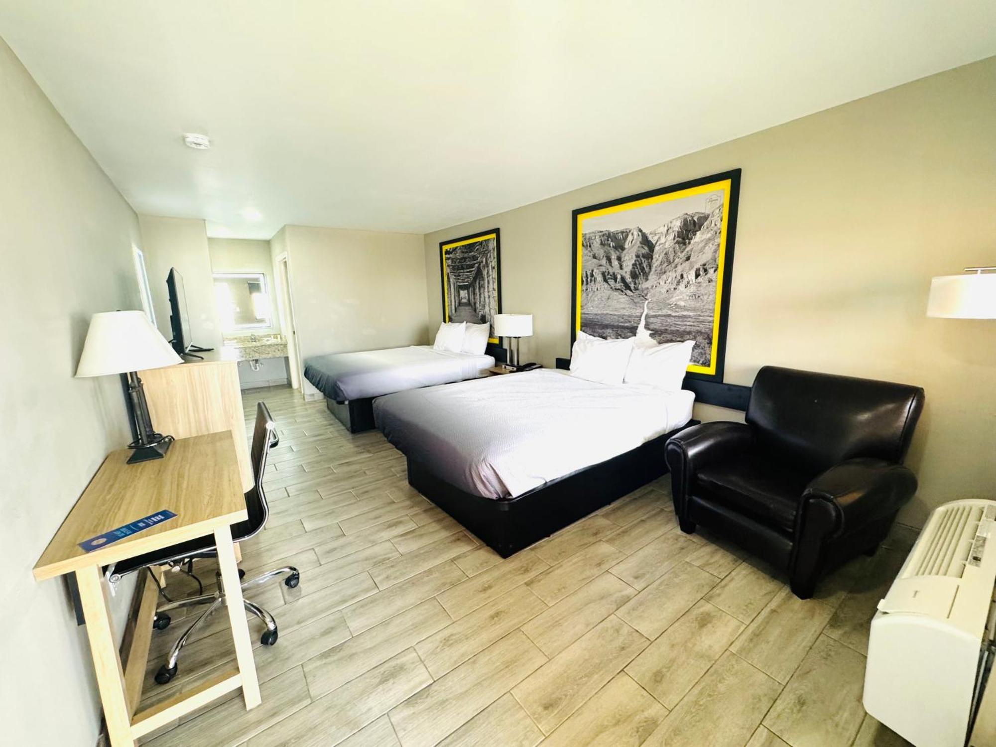 Double Room Two Double Beds Bath Tub Mobility or Hearing Accessible Non-Smoking