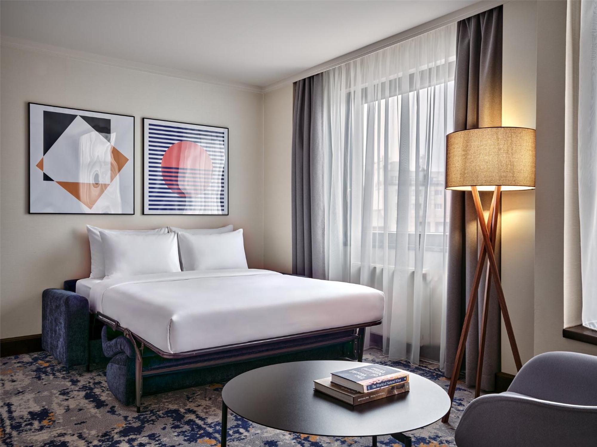 Comfort Suite with Living Area