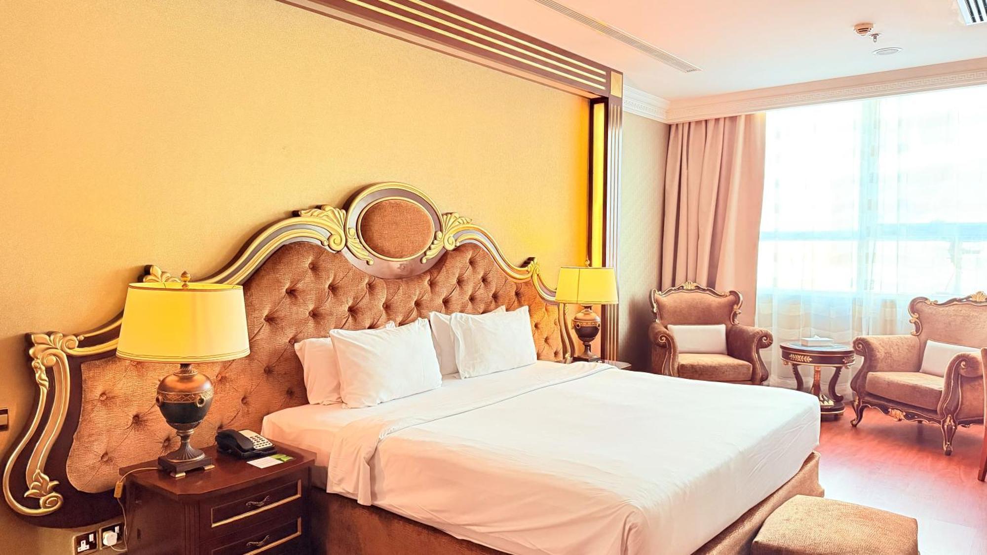 Grand Suite,1758552443:JPEG