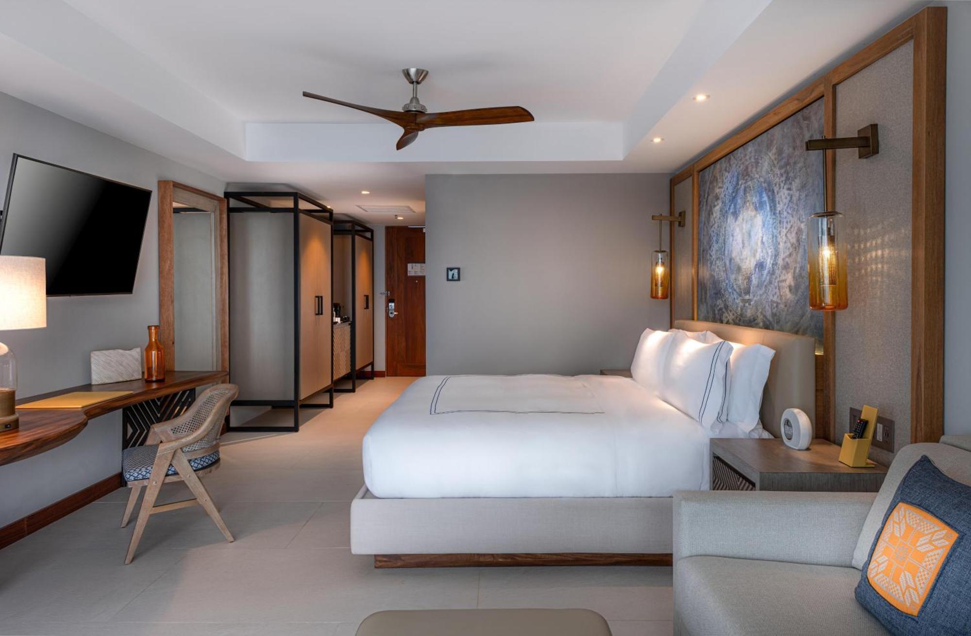 Beachfront King Room