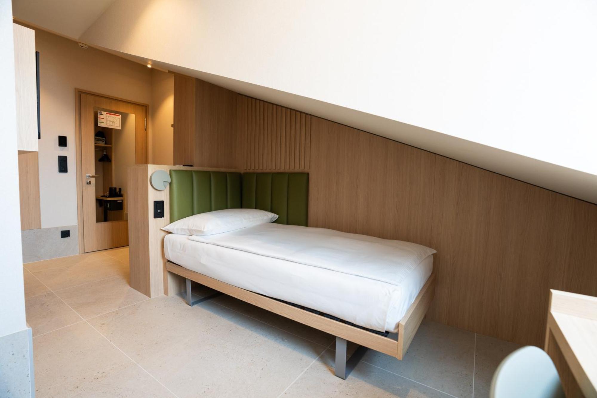 Quarto Individual