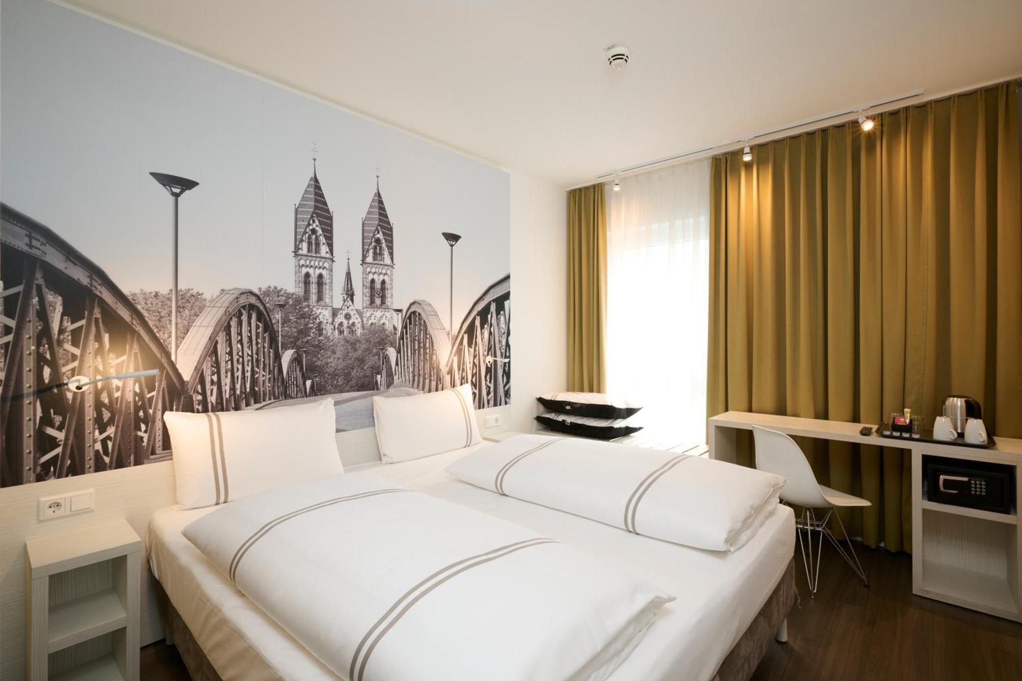 Standard Double Room,1765408377:JPEG