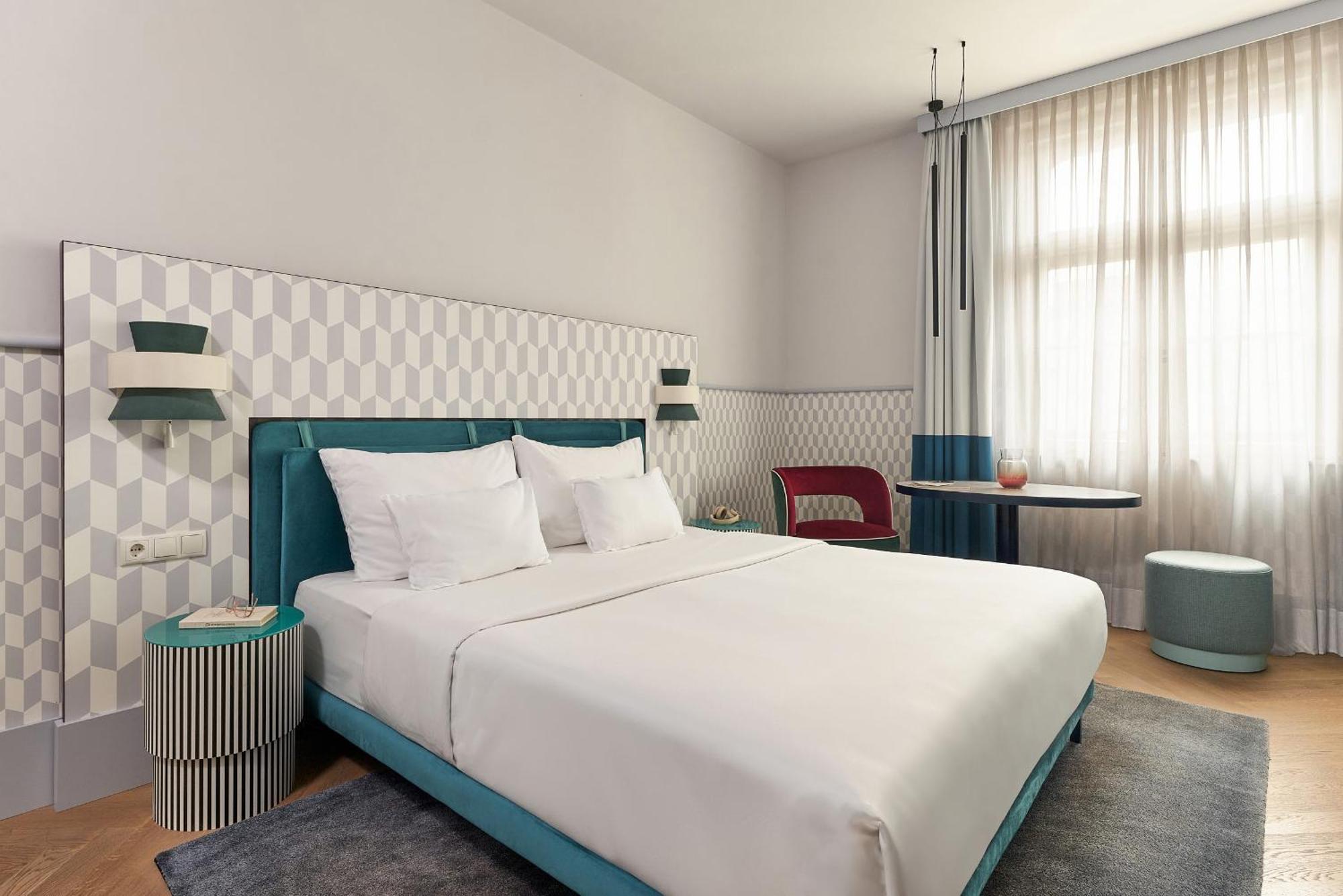 Superior Double Room,1742586868:JPEG