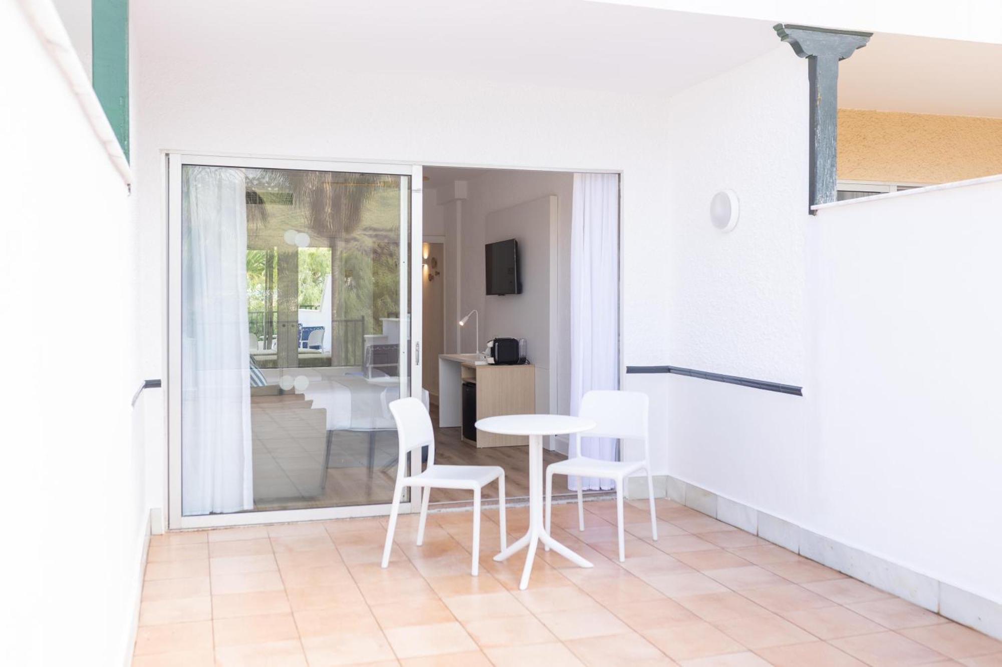 Chambre Double ou Lits Jumeaux