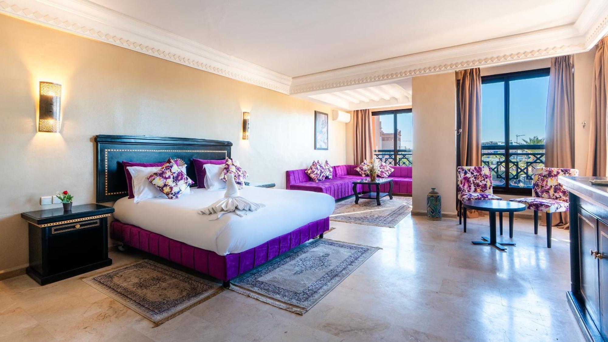 Junior Suite,1765852626:JPEG
