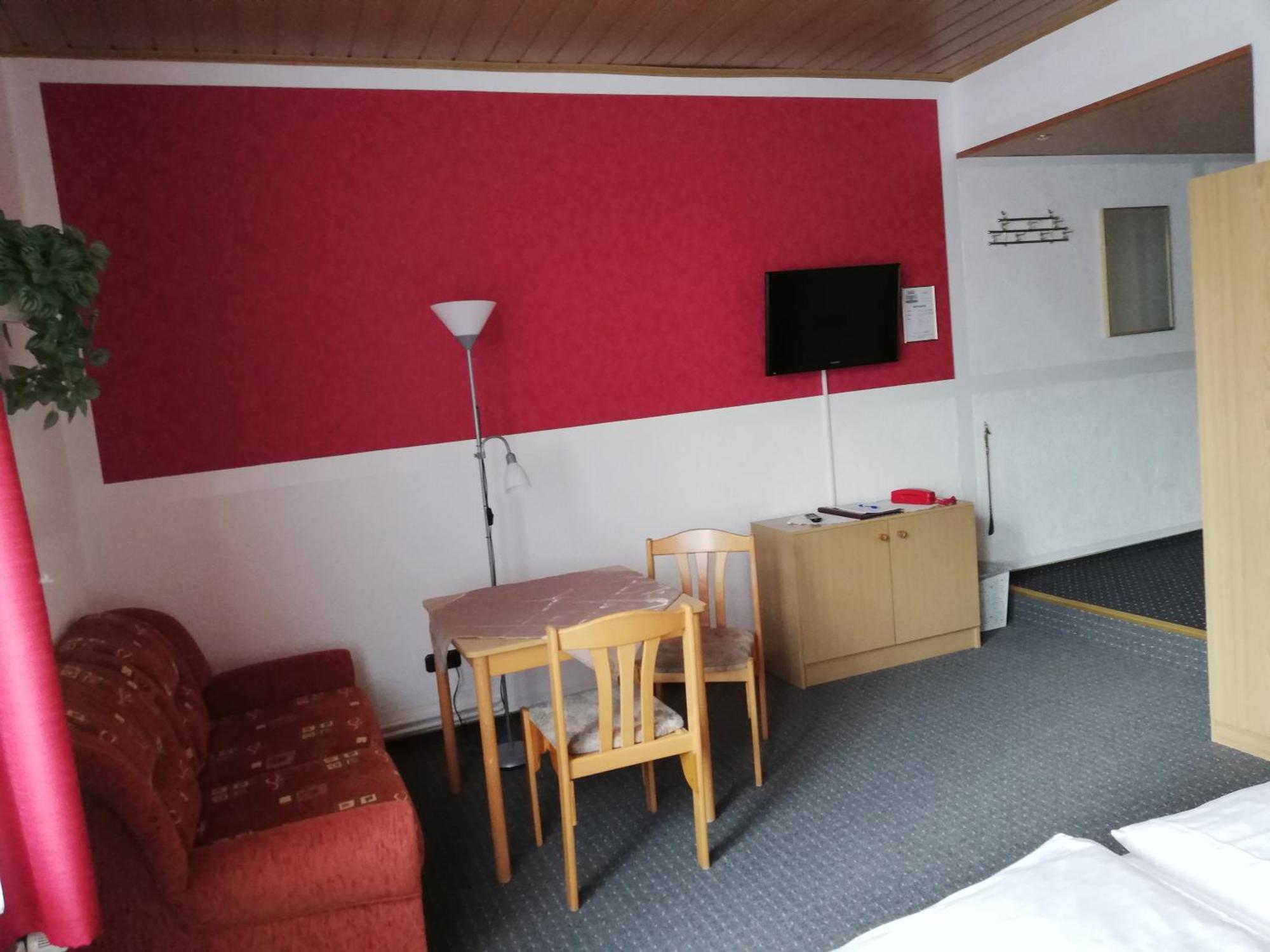 Standard Zweibettzimmer