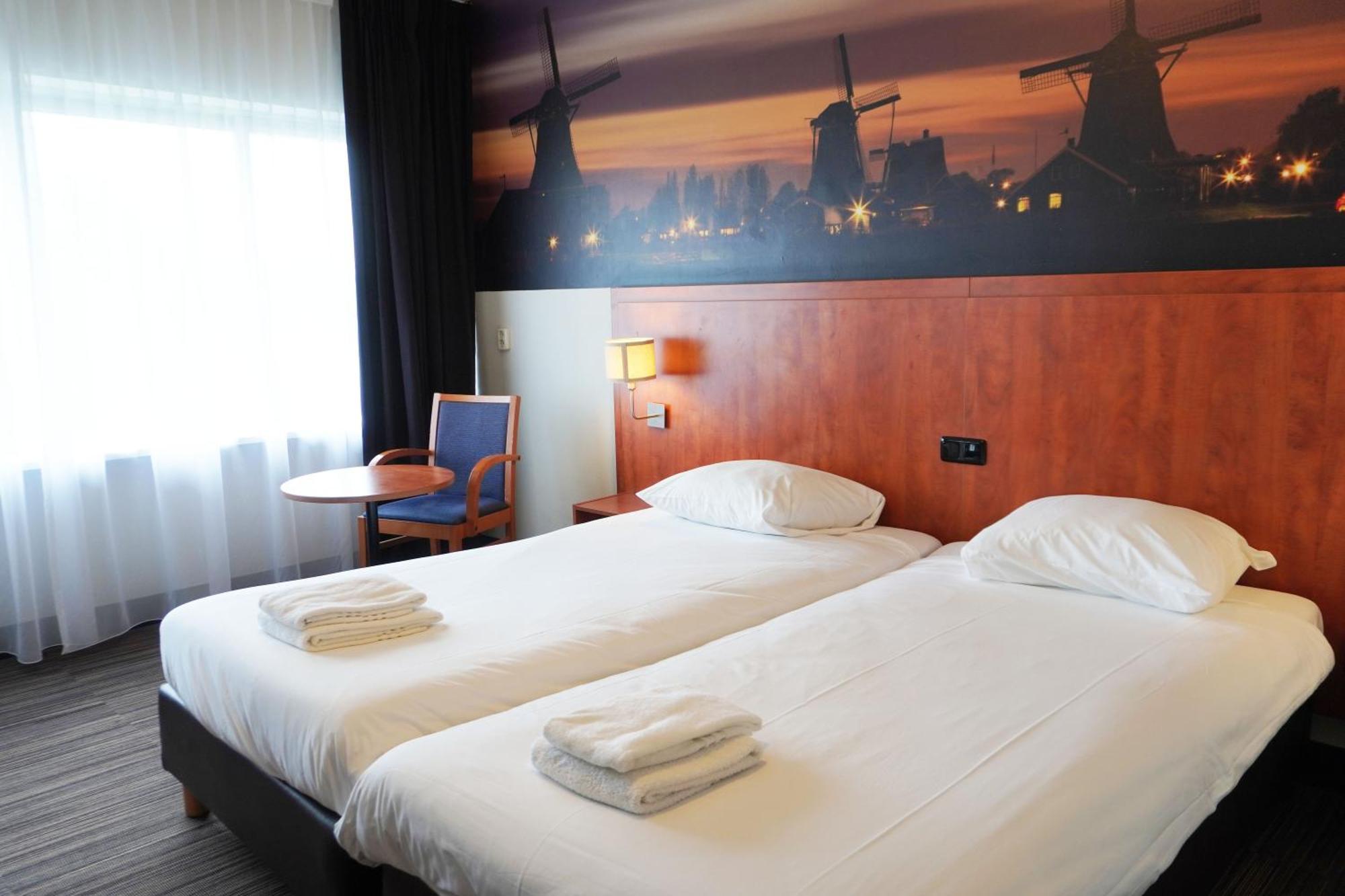Deluxe Tweepersoonskamer met 2 Aparte Bedden