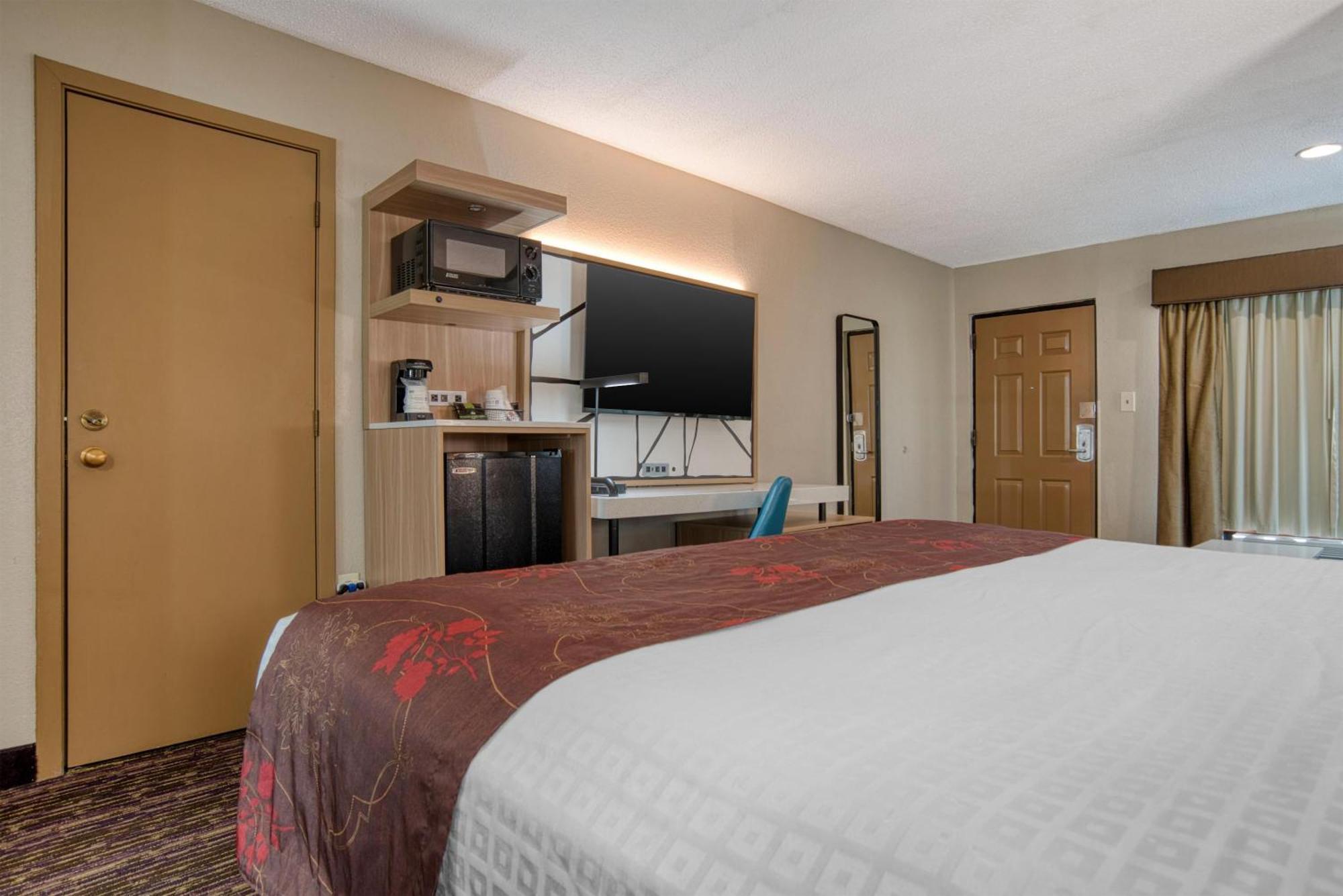 King Room with Sofa