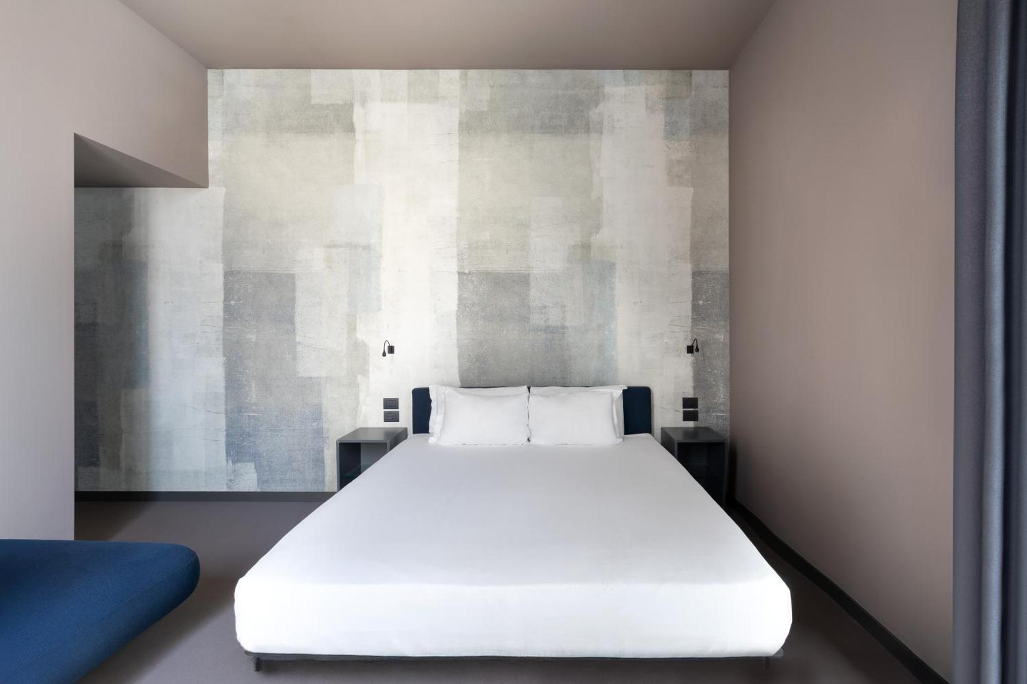 Wizard King Size Bed,1771353965:JPEG