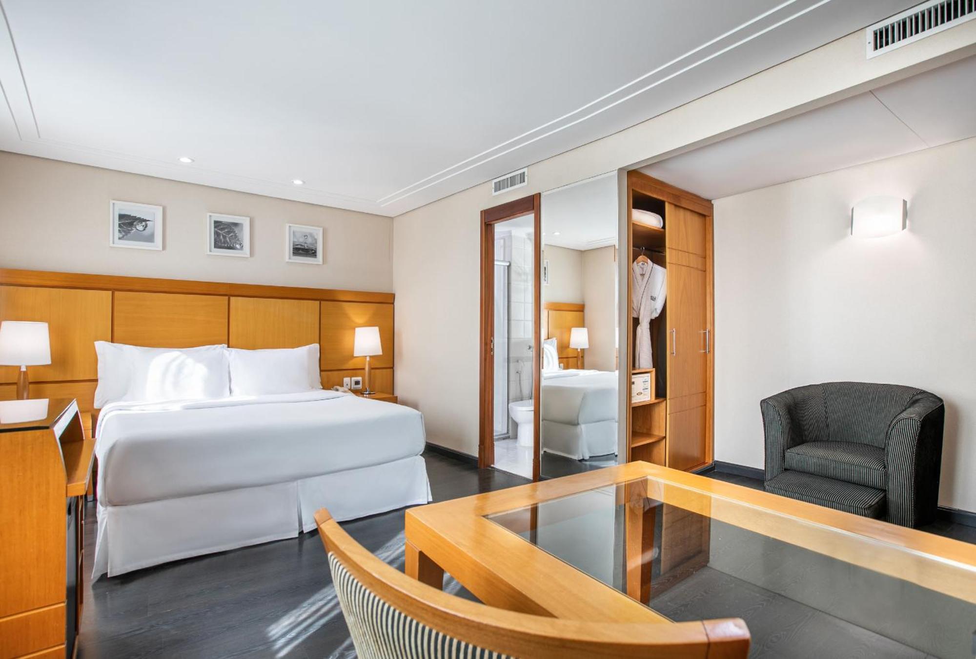 Quarto Deluxe com Cama King-size
