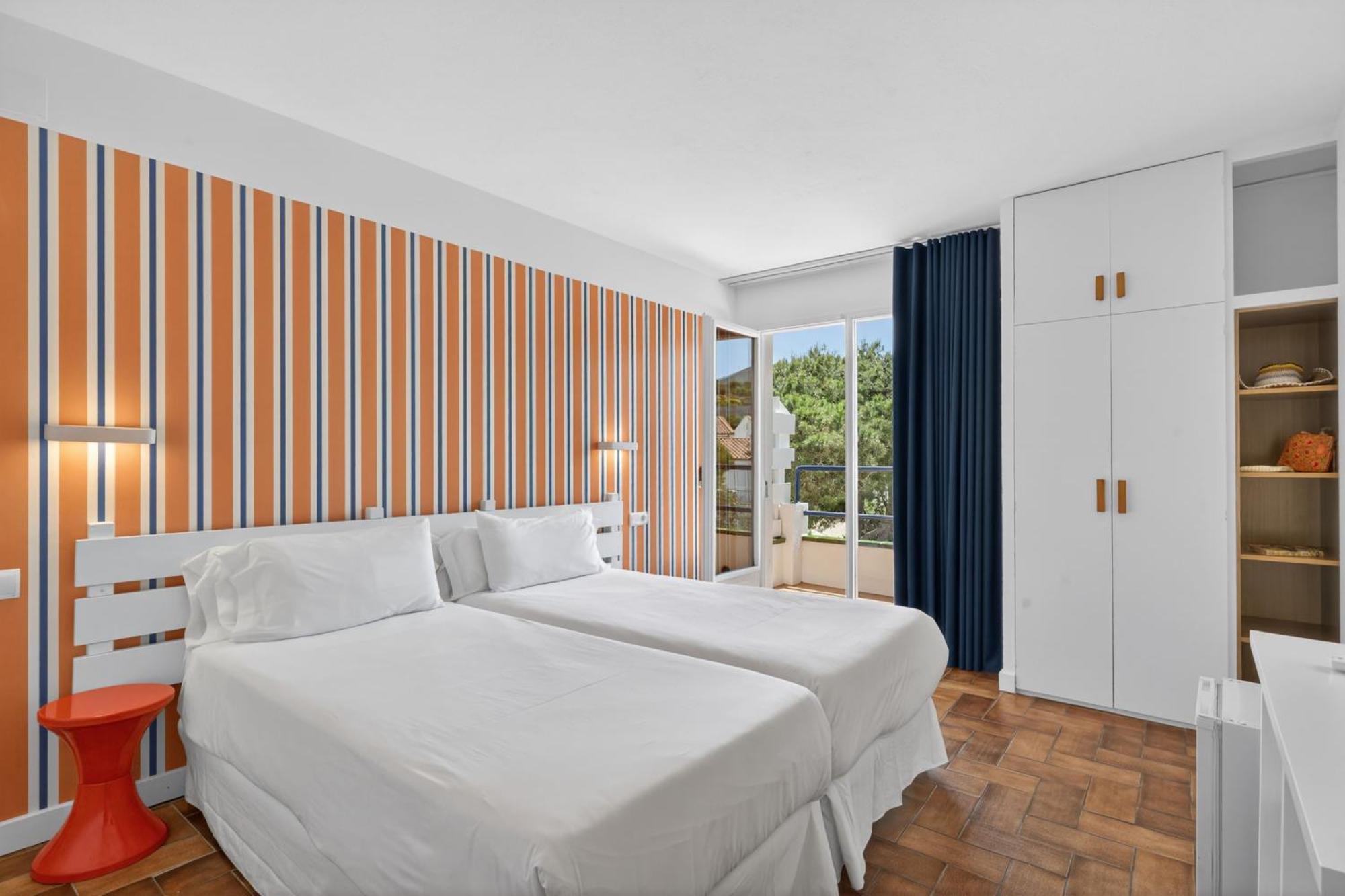 Chambre Double ou Lits Jumeaux avec Terrasse
