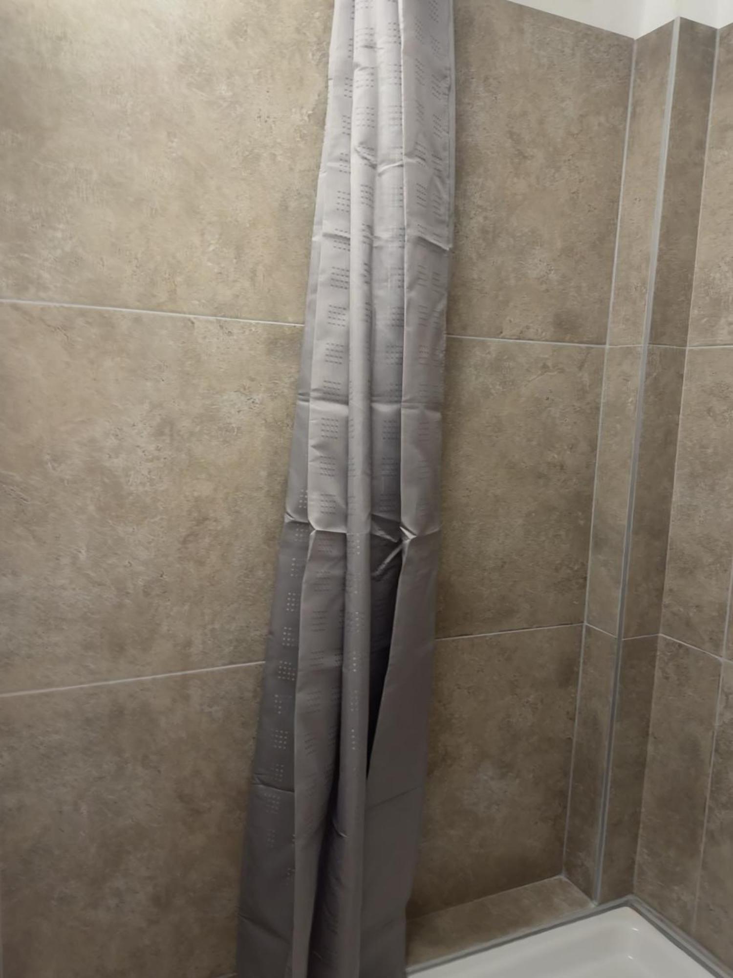 Chambre Familiale avec Douche