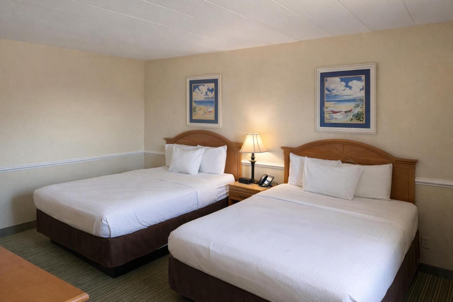 Classic Quadruple Room