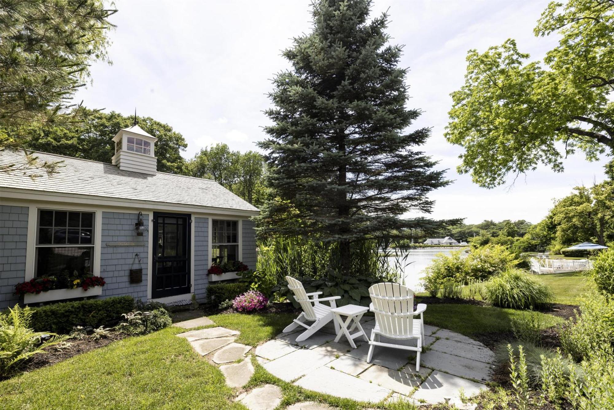 Float In Cottage with Cove View