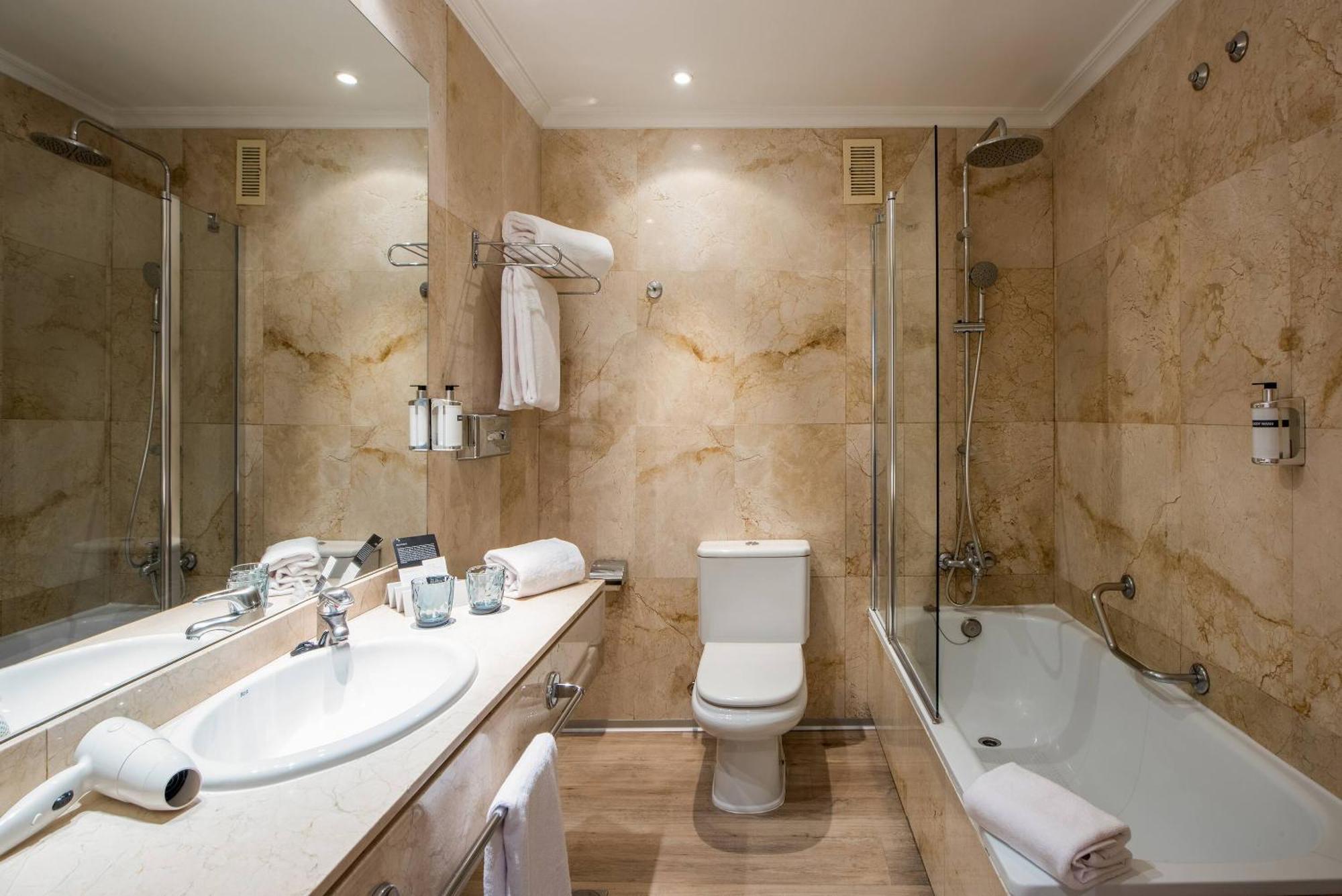 Triple Room,1773676246:JPEG