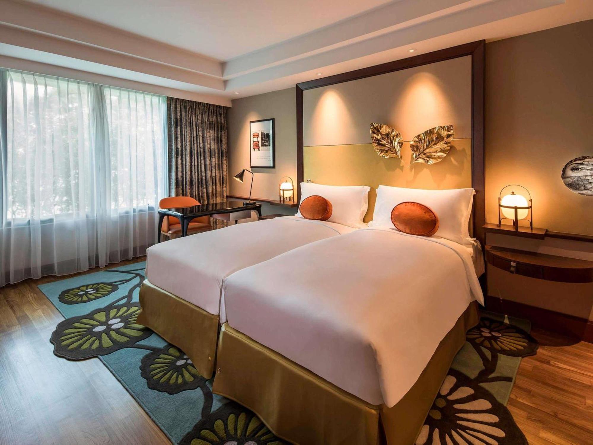 Quarto Luxo com 2 Camas de Solteiro
