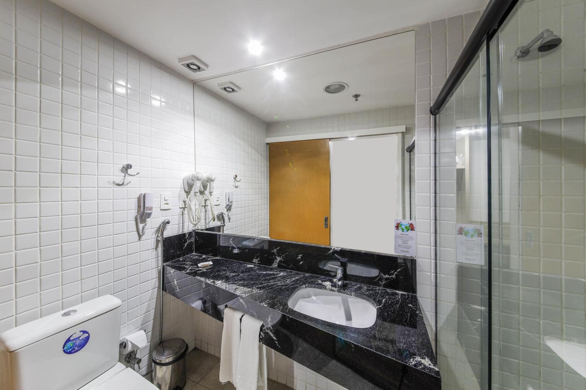 Quarto Superior com 2 Camas de Casal