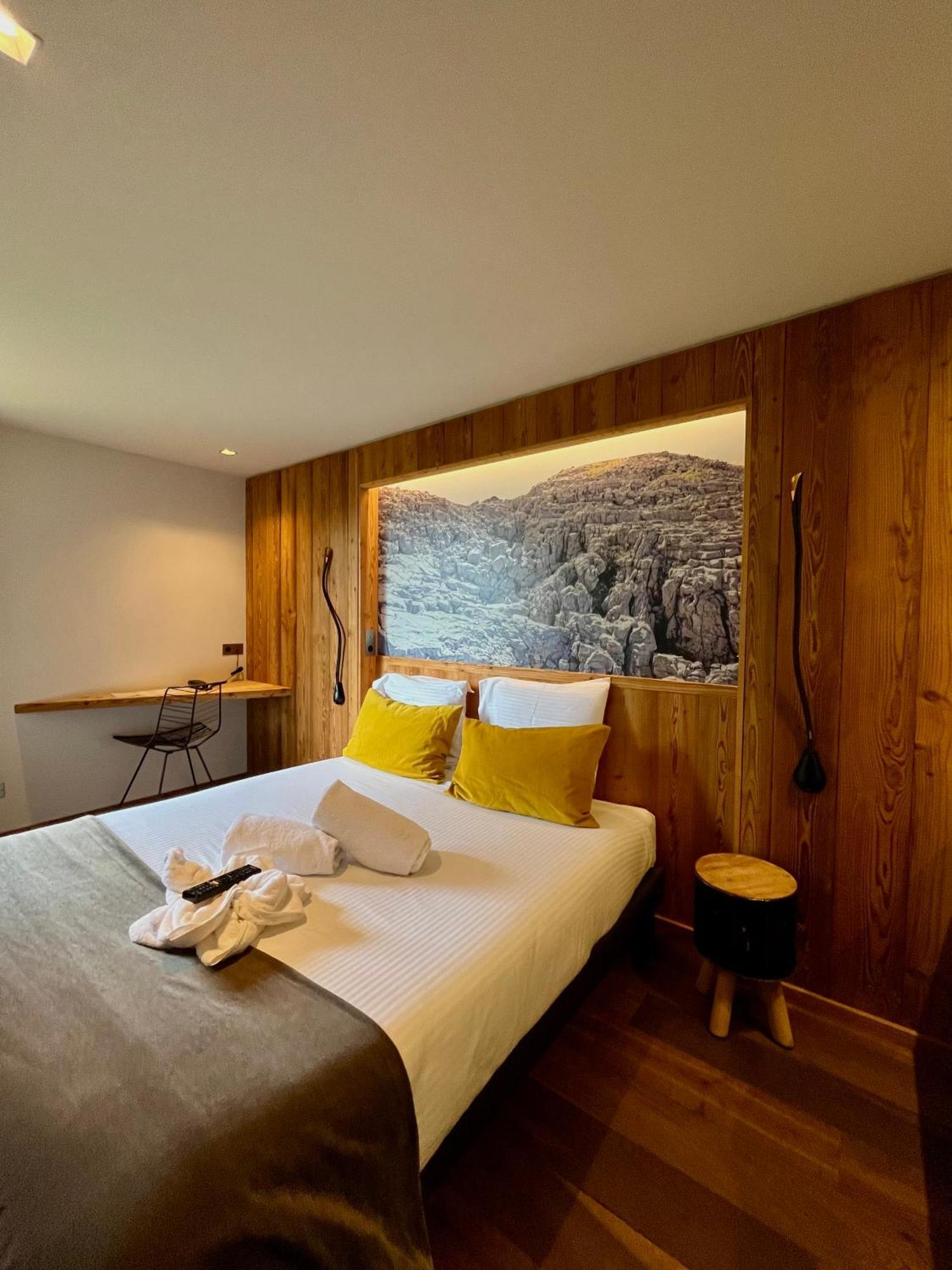 Chambre Lit Queen-Size Deluxe