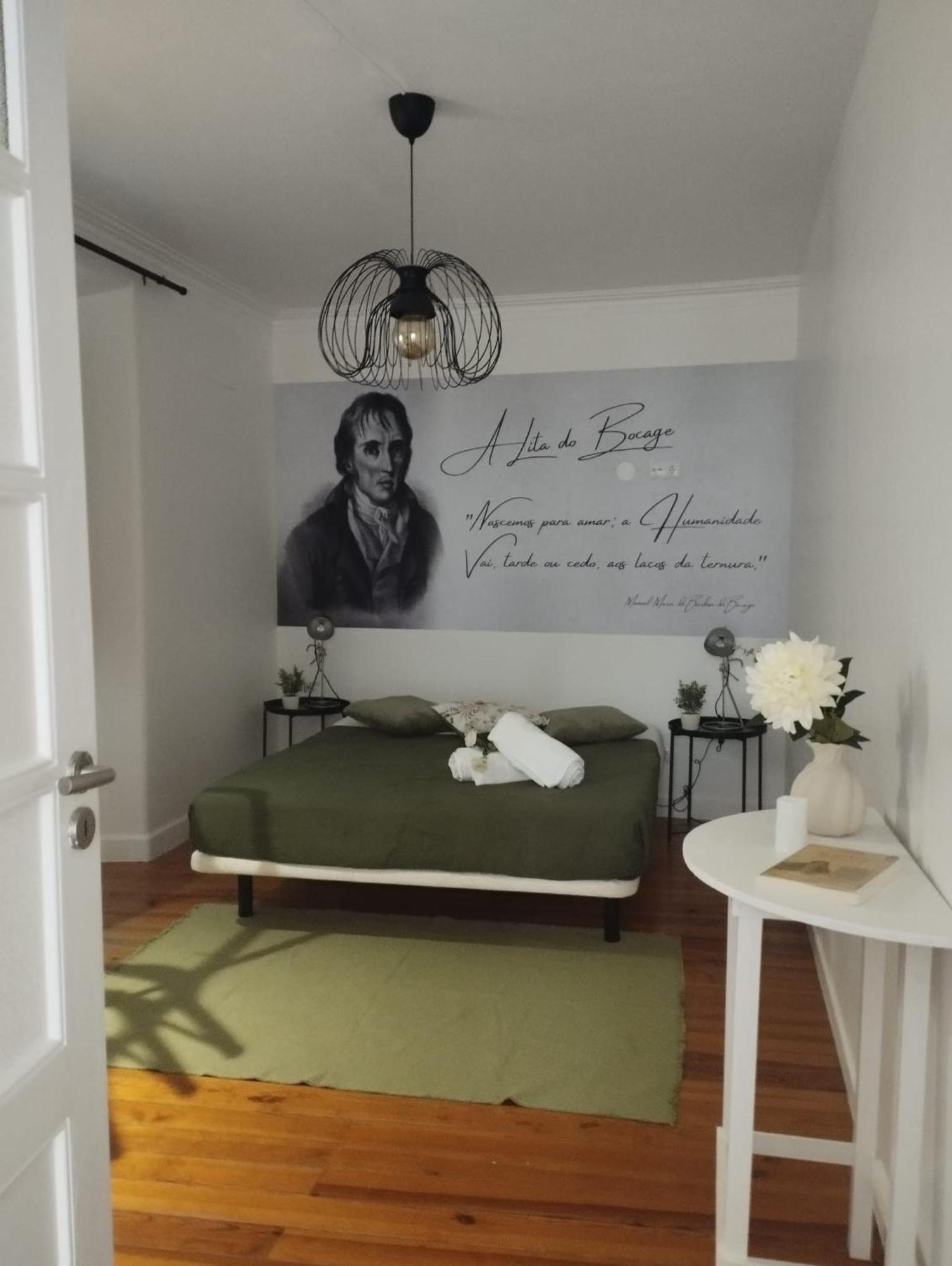 Quarto Duplo com Casa de Banho Privada Externa