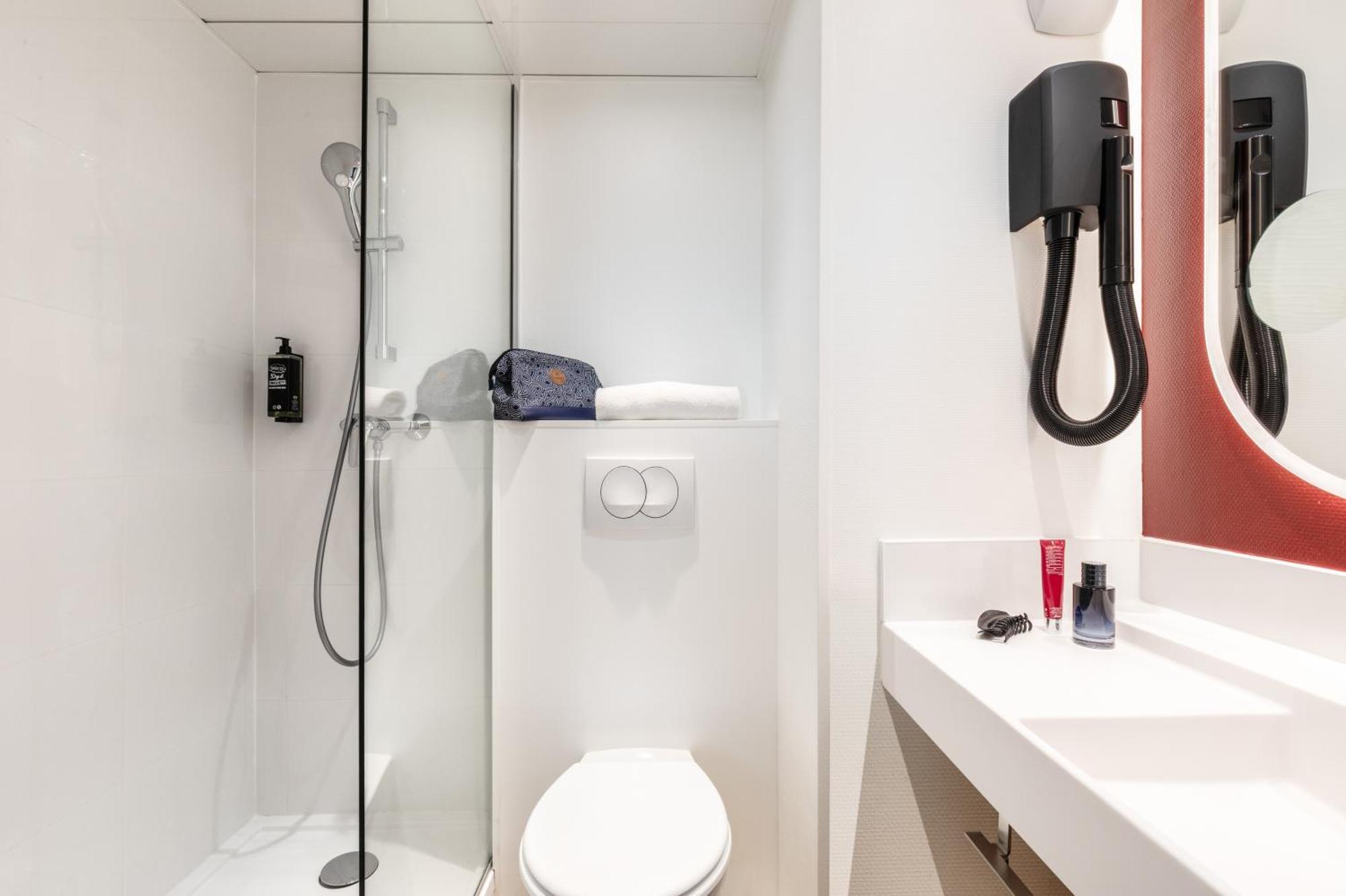 Quarto Standard com 2 Camas de Solteiro
