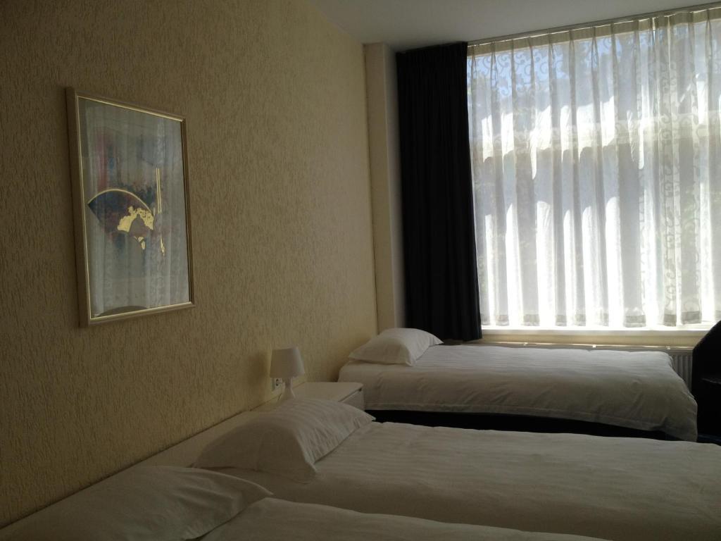 Dreibettzimmer