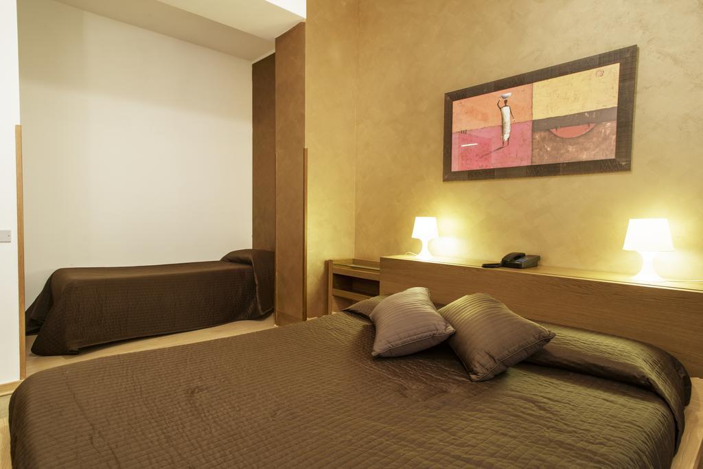 Camera Tripla con Bagno