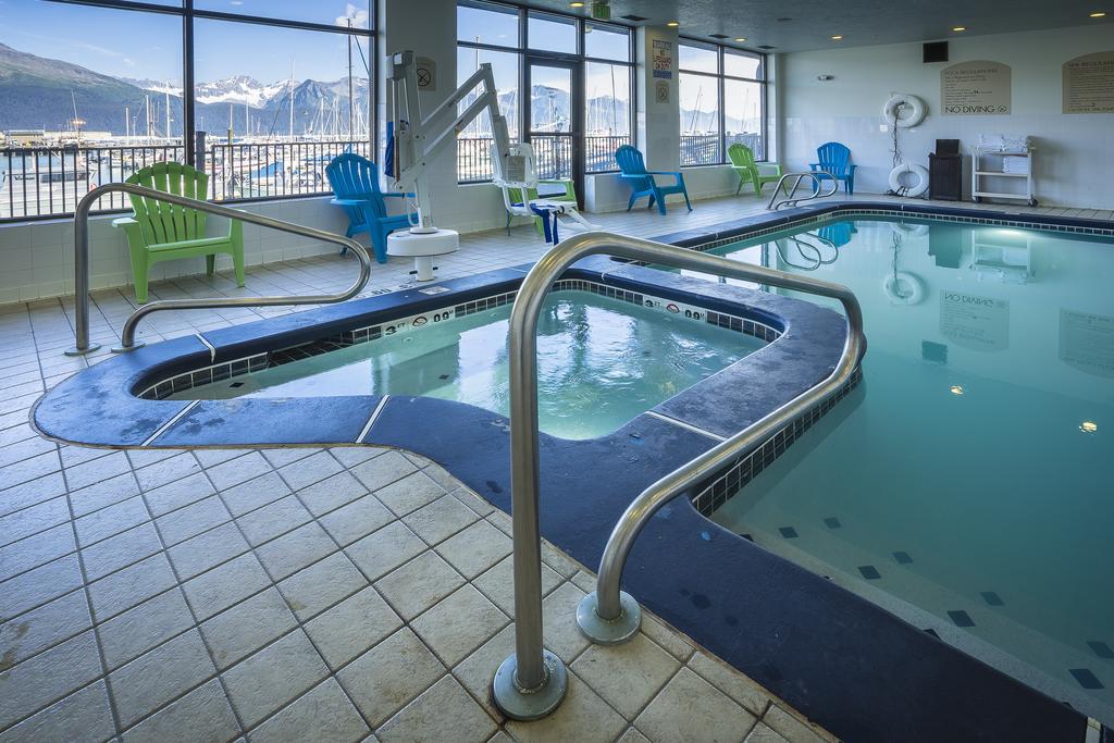 King Room with Mountain View