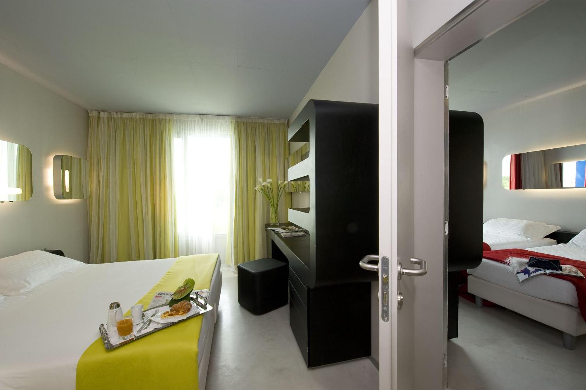 Chambres Communicantes