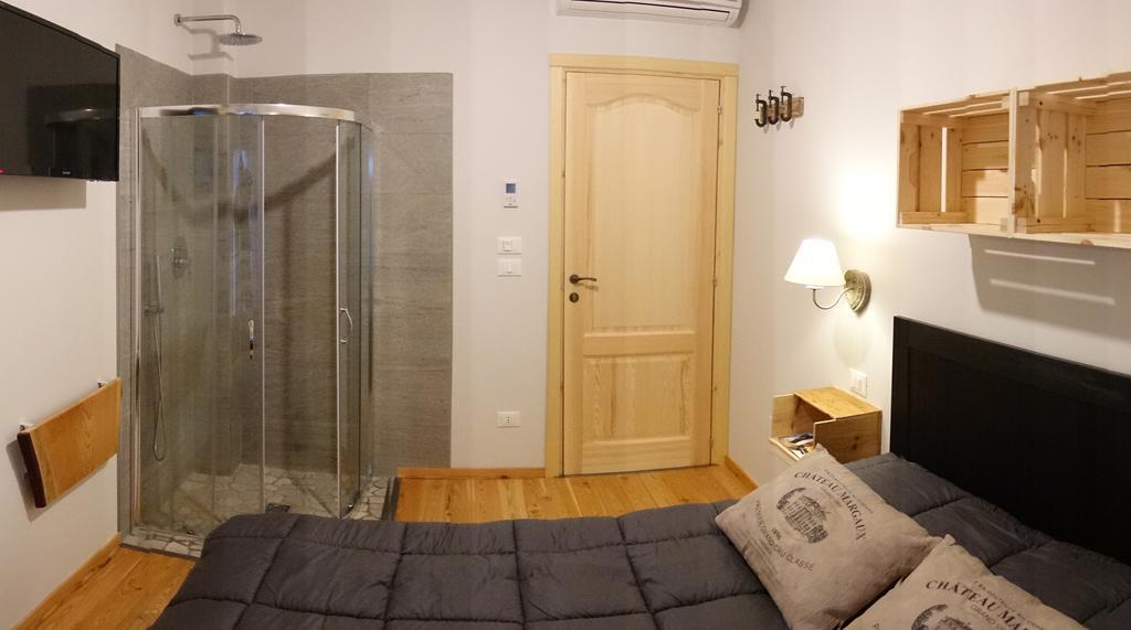 Deluxe Suite mit Whirlpool-Badewanne
