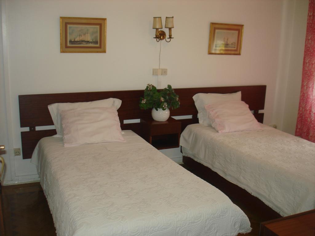 Quarto Twin
