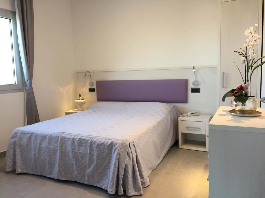 2 Camere Comunicanti