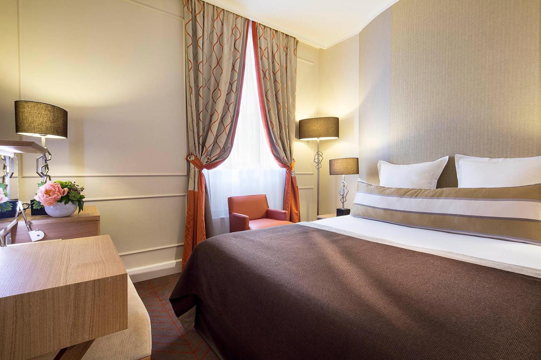 Two Connecting Double Rooms,1273905091:JPEG