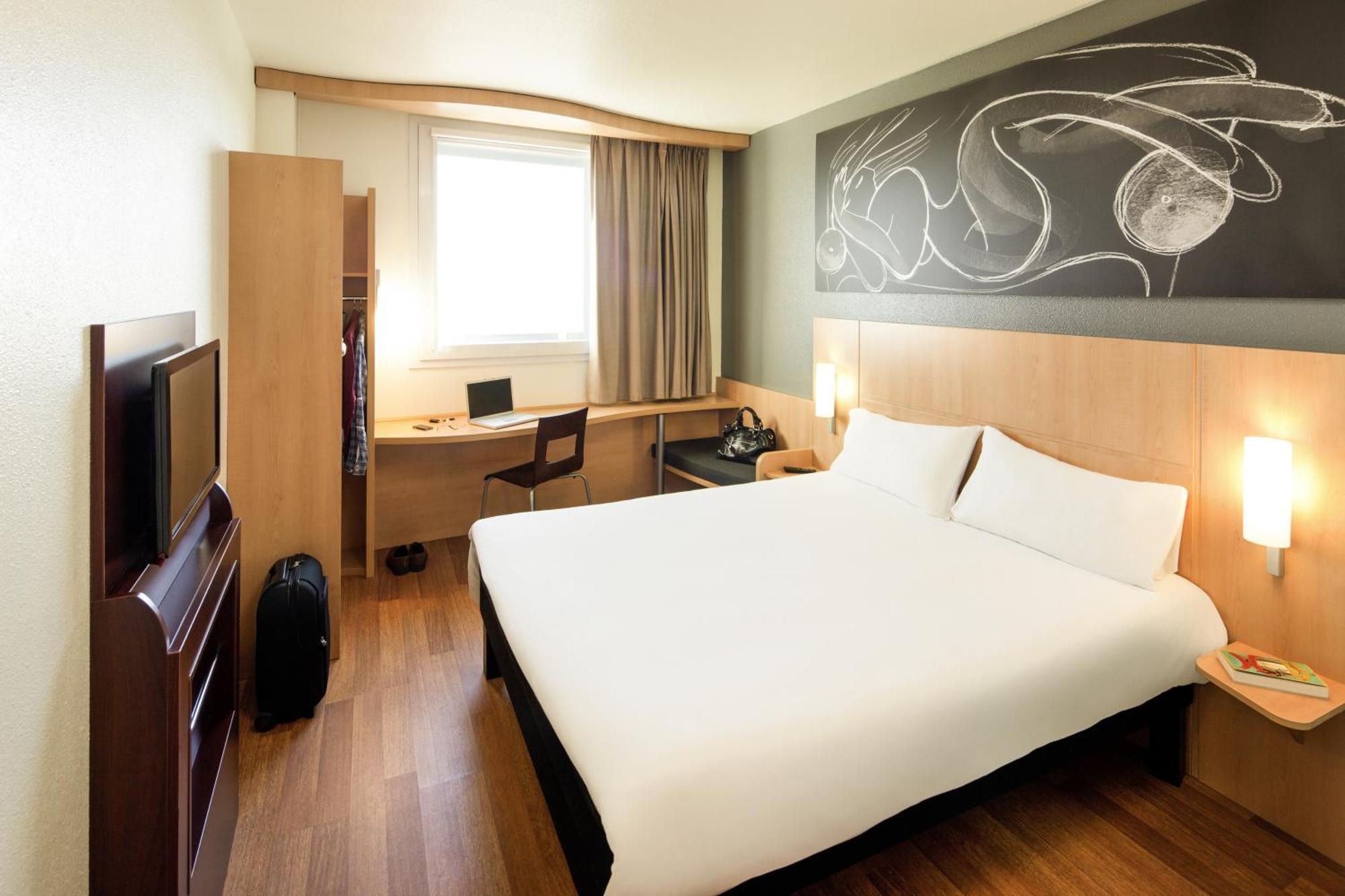 Quarto Duplo Standard
