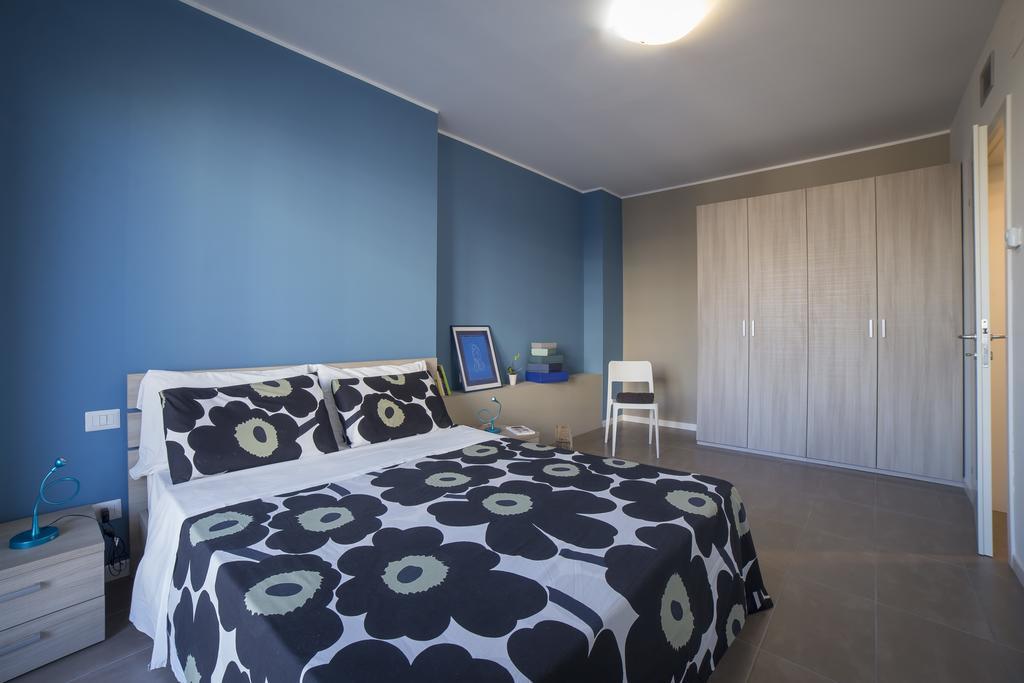 One-Bedroom Apartment,211197359:JPEG