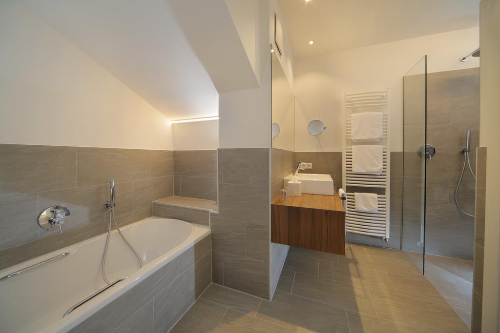 Apartment mit 2 Schlafzimmern und Balkon